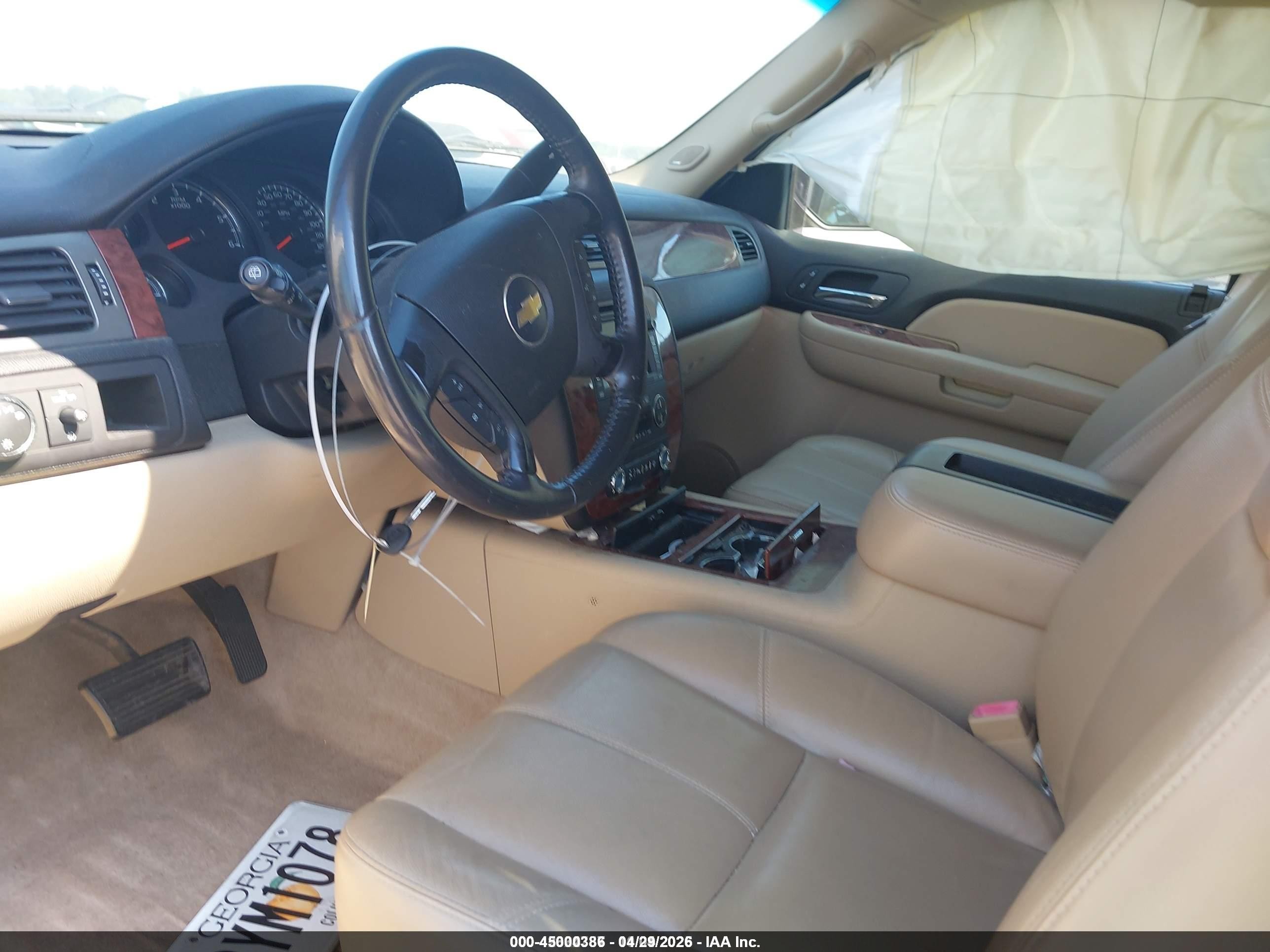 2008 Chevrolet Suburban 1500 Ltz vin: 1GNFC16088R230155