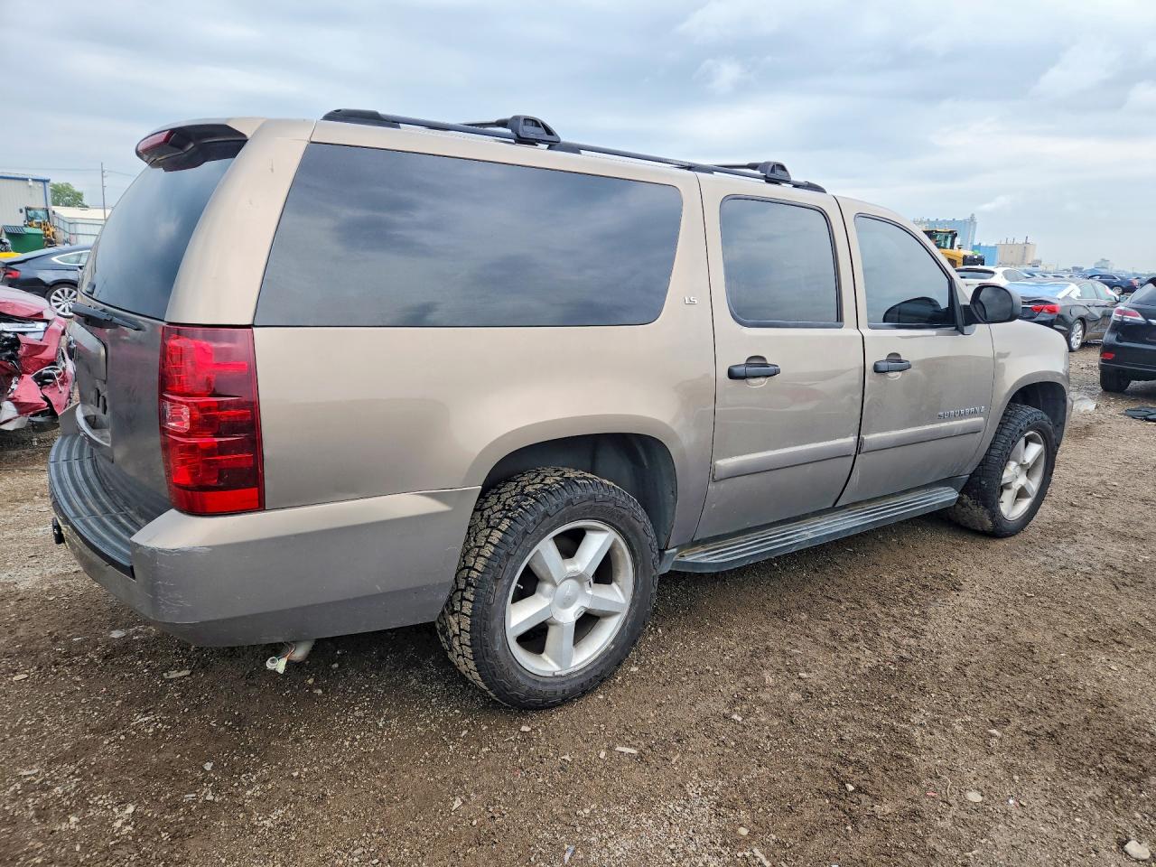 2007 Chevrolet Suburban C1500 Brown vin: 1GNFC16097R257167