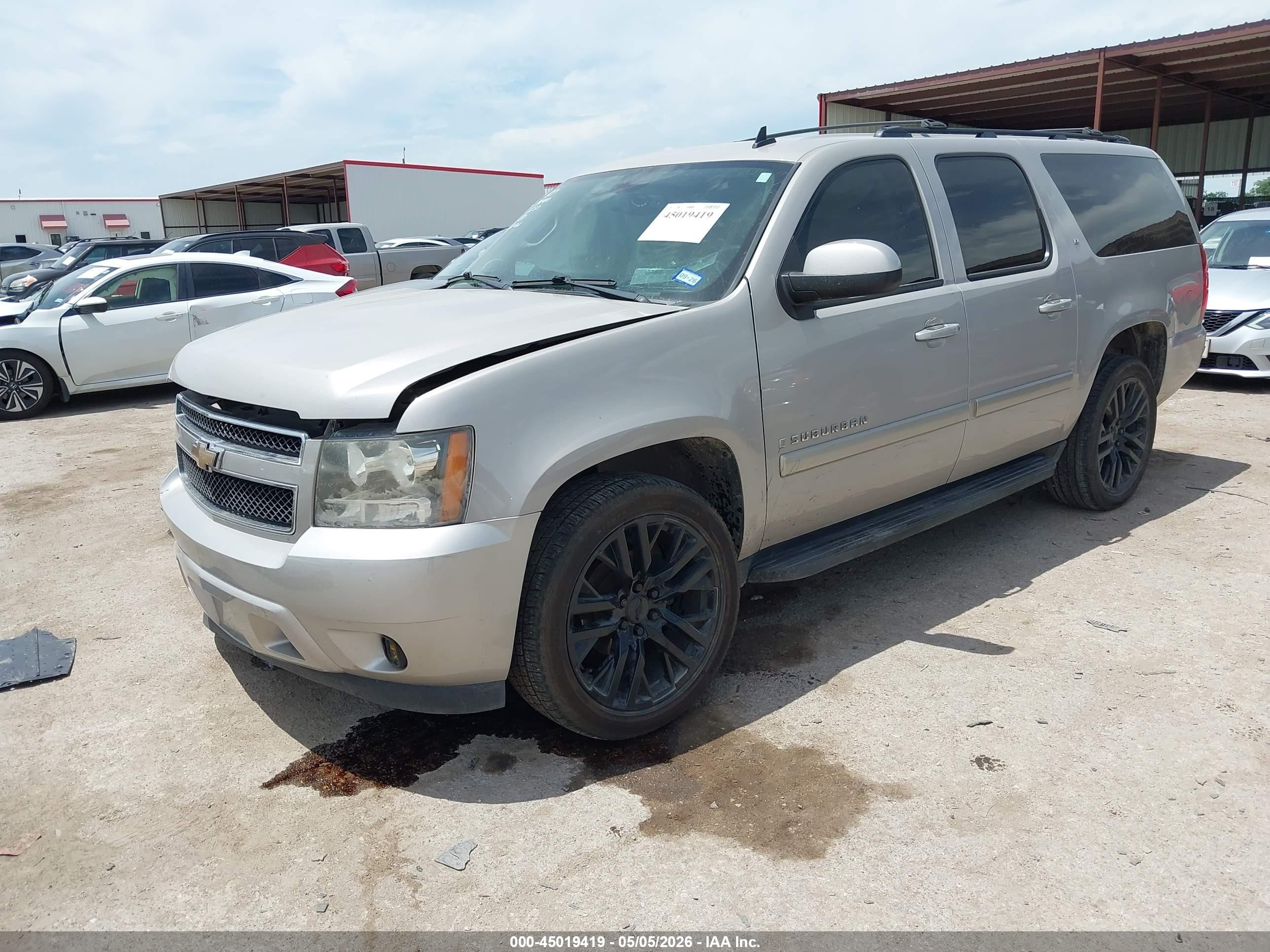 2008 Chevrolet Suburban 1500 Lt Gray vin: 1GNFC160X8J216840