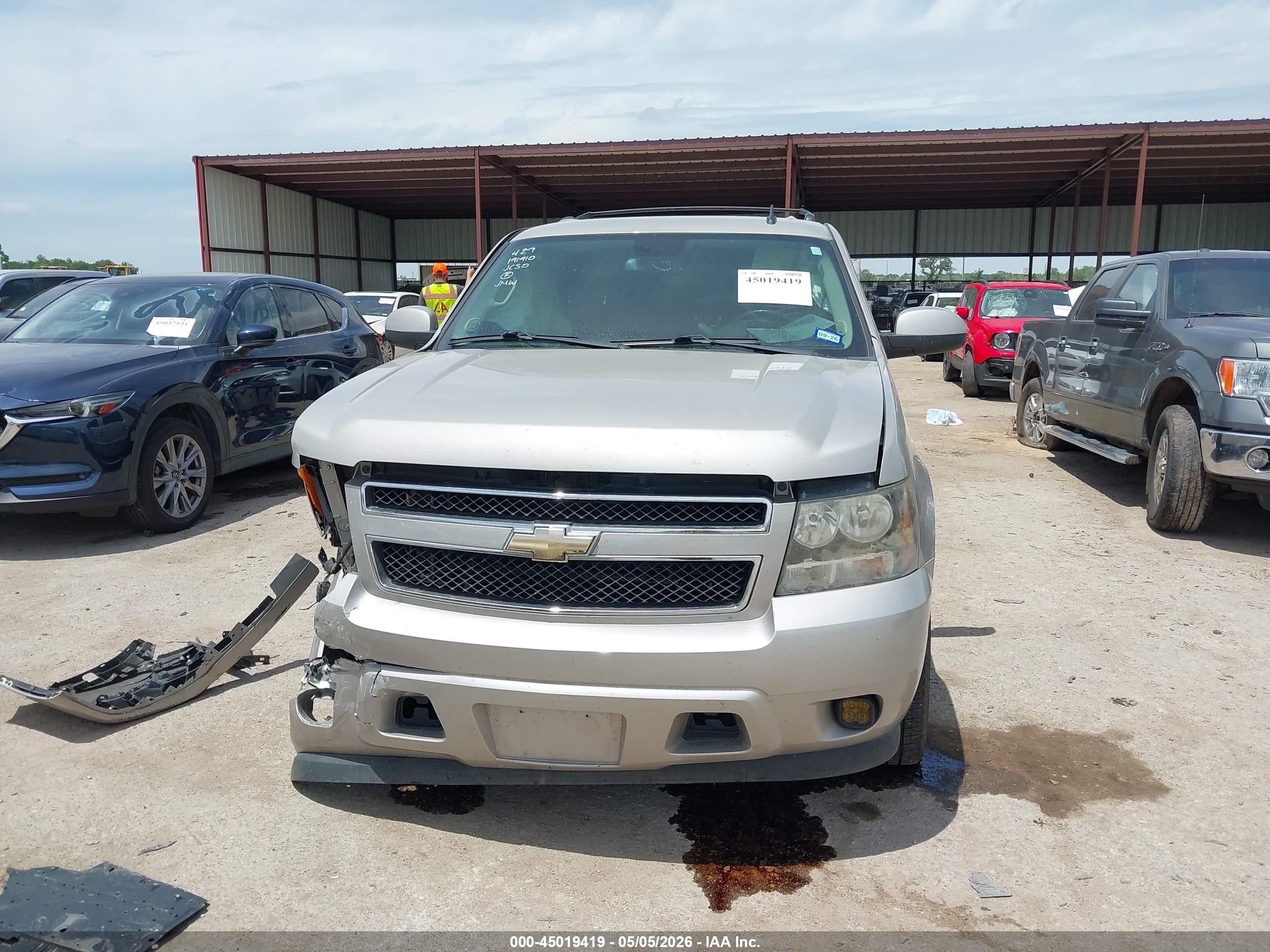 2008 Chevrolet Suburban 1500 Lt Gray vin: 1GNFC160X8J216840