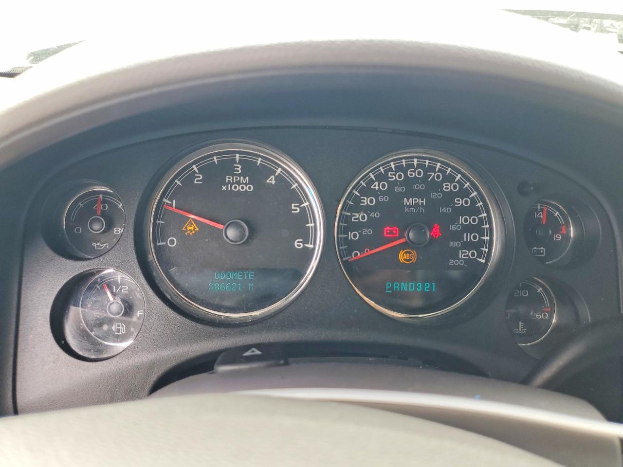 2007 Chevrolet Suburban C1500 Gray vin: 1GNFC16J47J355207
