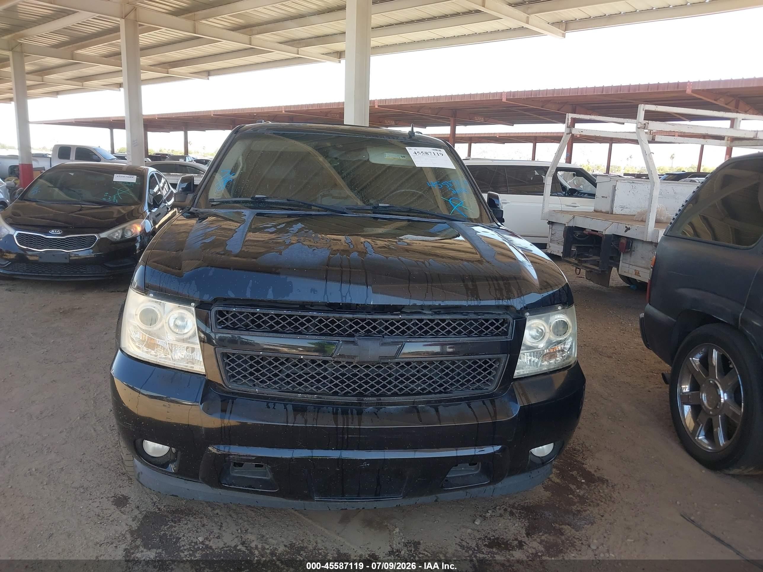 2008 Chevrolet Suburban 1500 Ltz Black vin: 1GNFC16J48R132717
