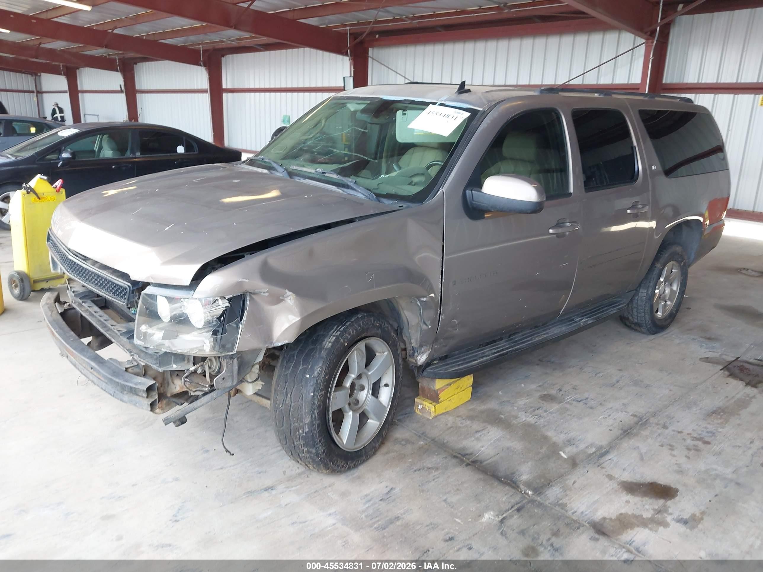 2007 Chevrolet Suburban 1500 Lt Gray vin: 1GNFC16J57R190429