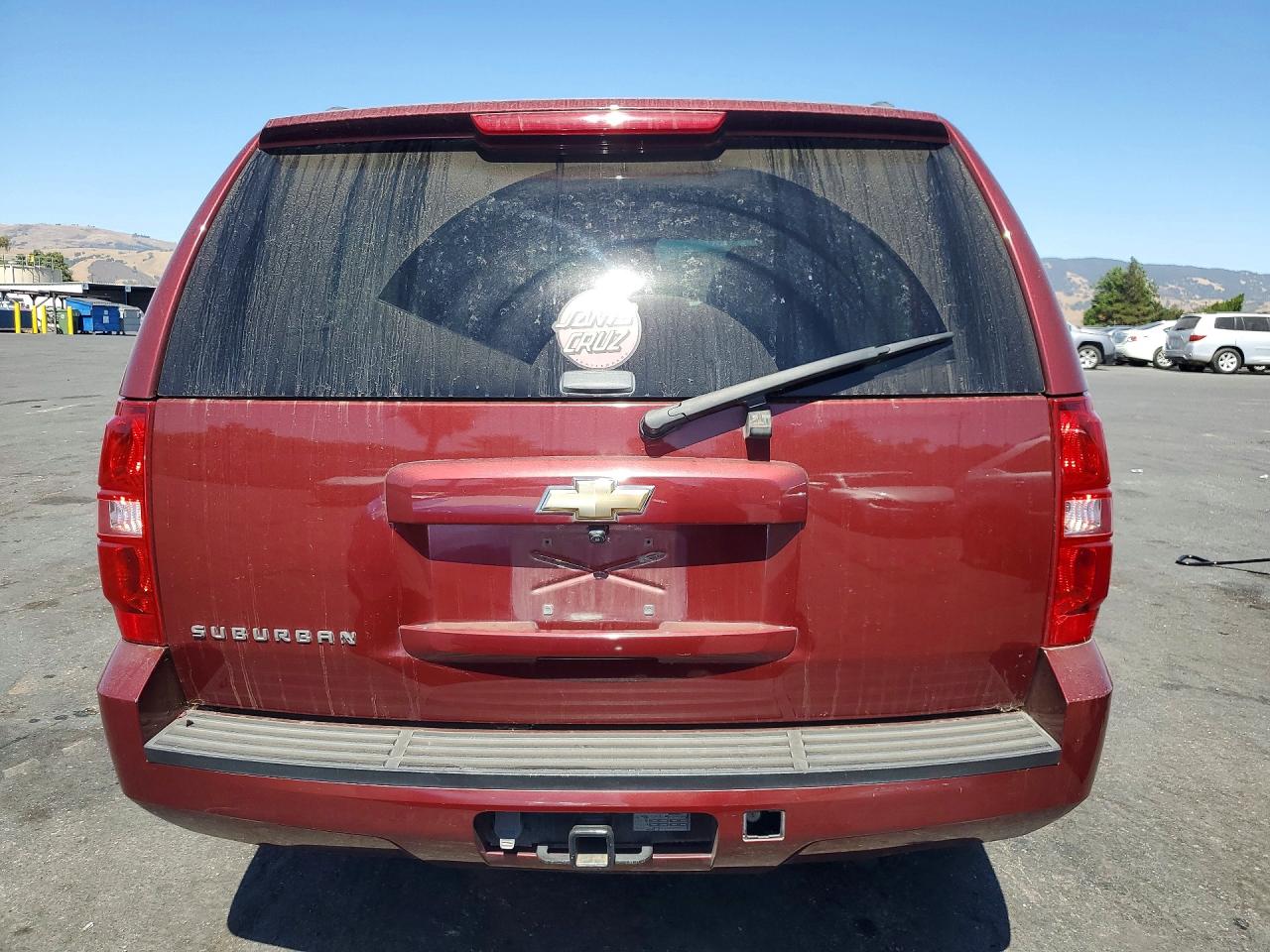2008 Chevrolet Suburban C1500 Ls Burgundy vin: 1GNFC16J58J204071