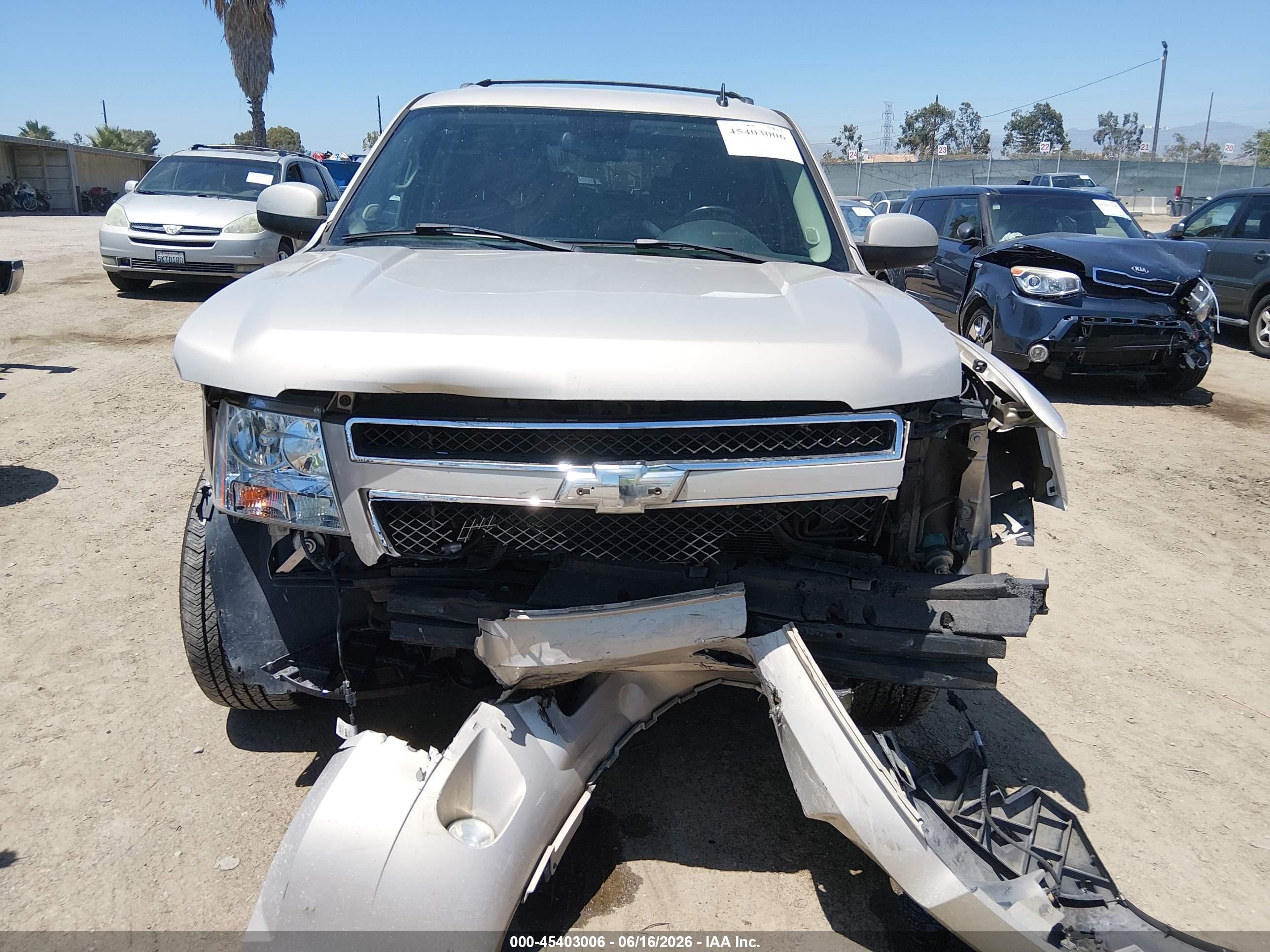 2007 Chevrolet Suburban 1500 Lt Champagne vin: 1GNFC16J67J331569