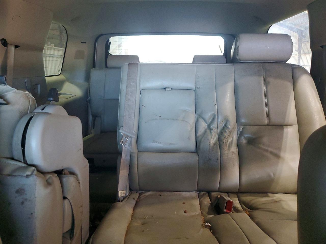 2009 Chevrolet Tahoe C1500 Lt White vin: 1GNFC23009R298302