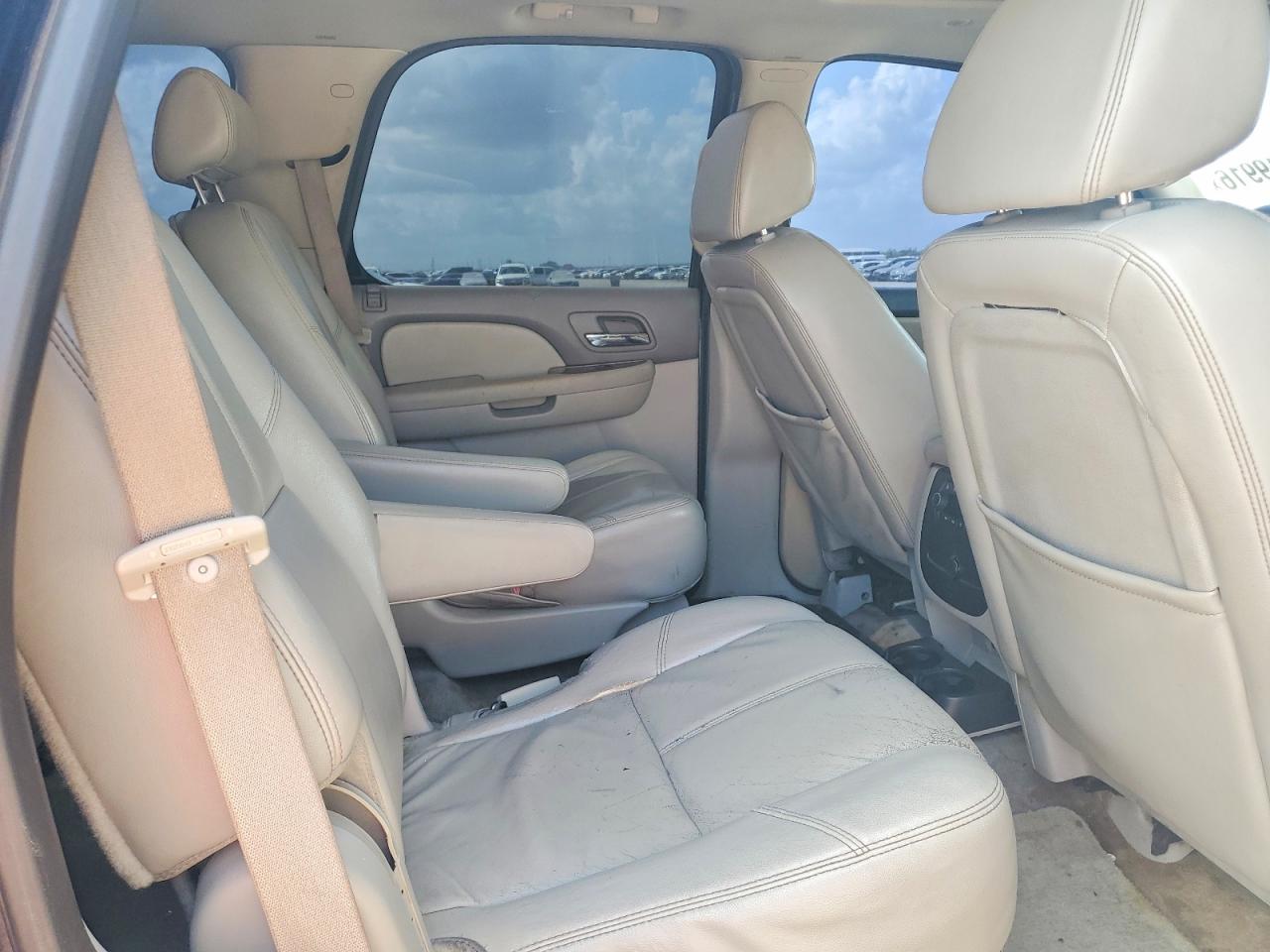 2009 Chevrolet Tahoe C1500 Lt Blue vin: 1GNFC23019R105364