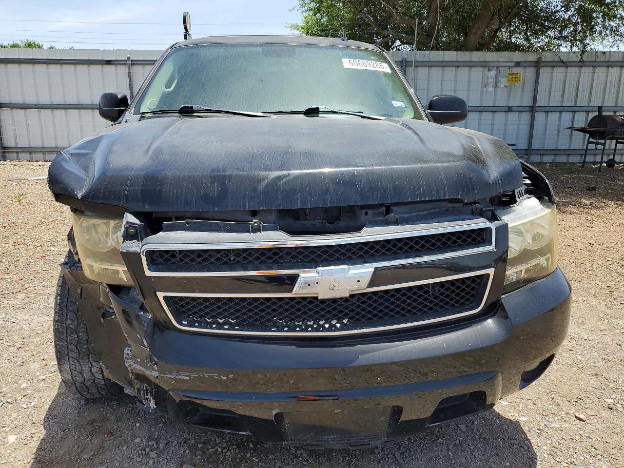 2009 Chevrolet Tahoe C1500 Lt Black vin: 1GNFC23029R170739