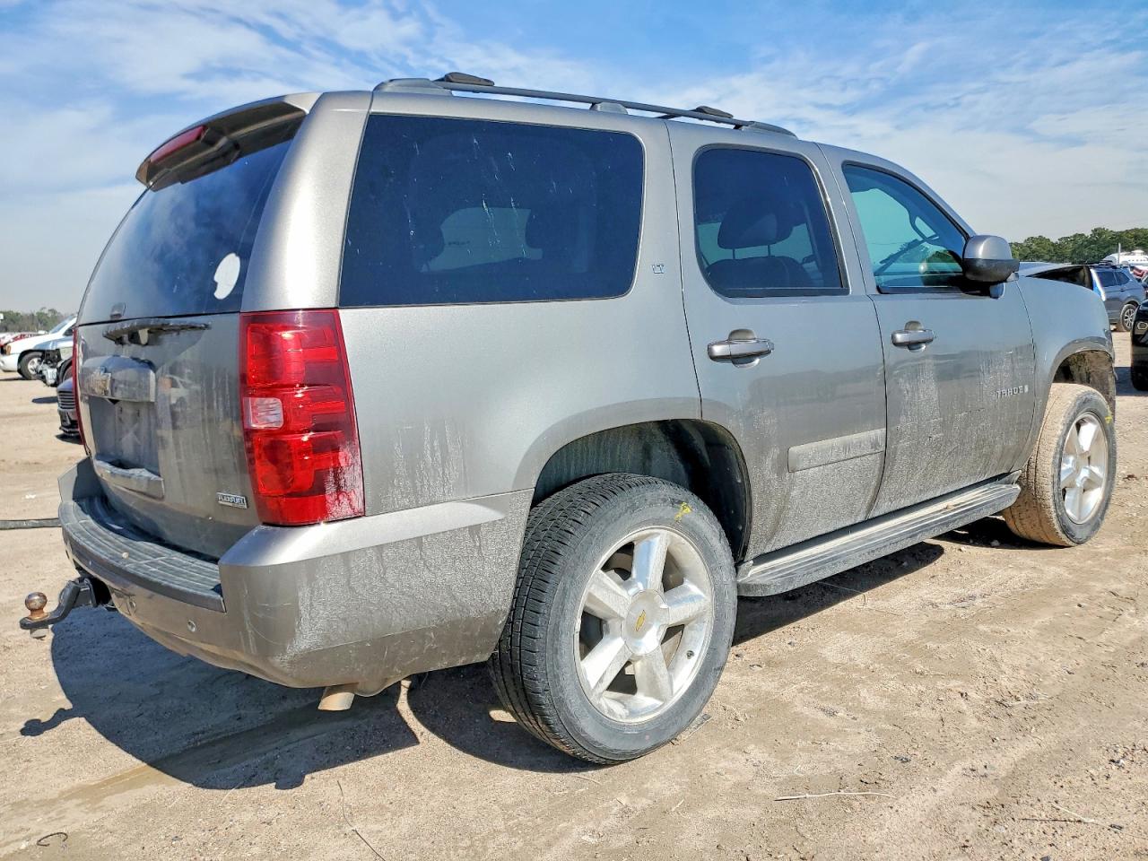 2009 Chevrolet Tahoe C1500 Lt Silver vin: 1GNFC23049R172783