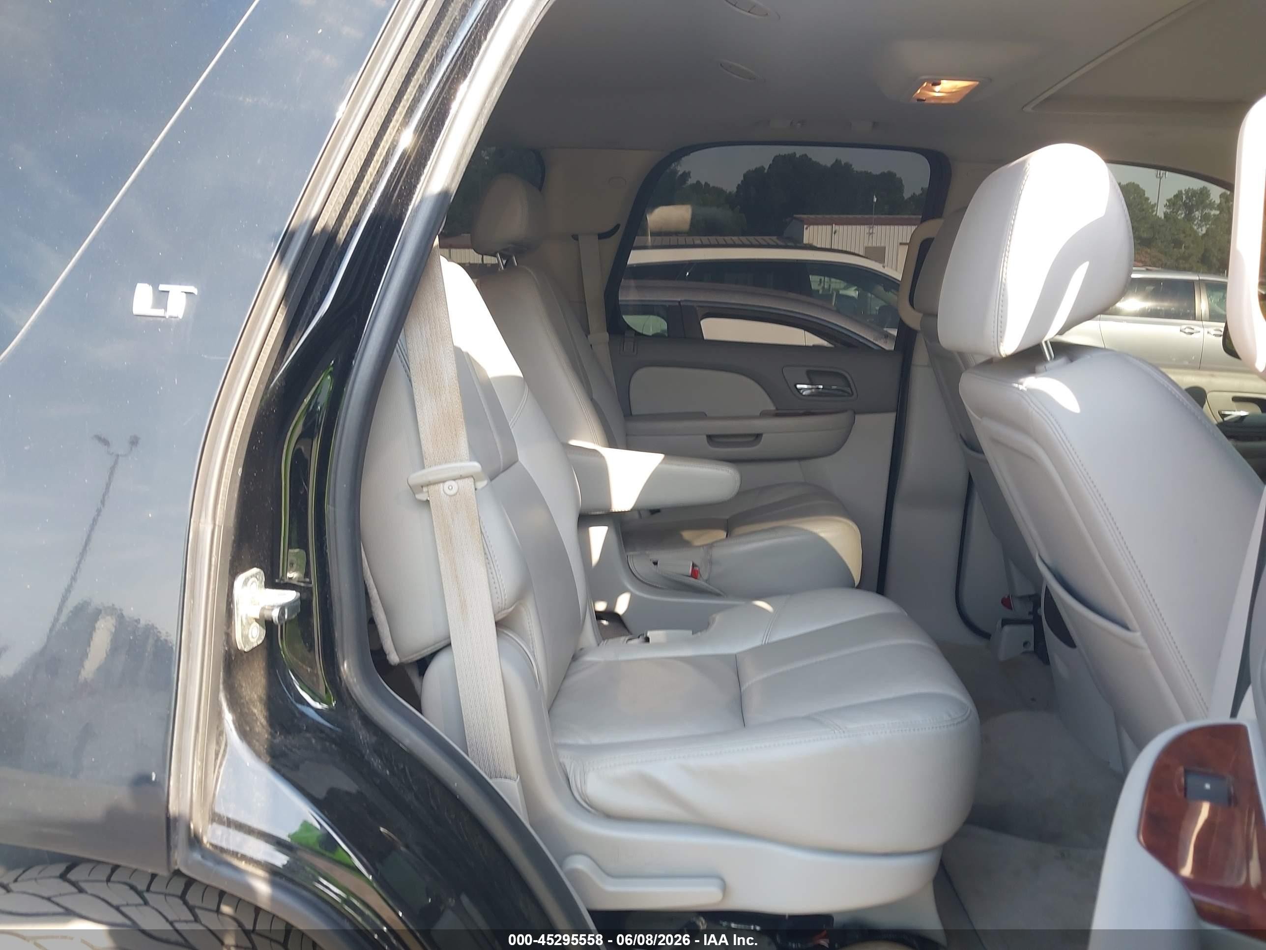 2009 Chevrolet Tahoe Lt2 Black vin: 1GNFC23059R166913