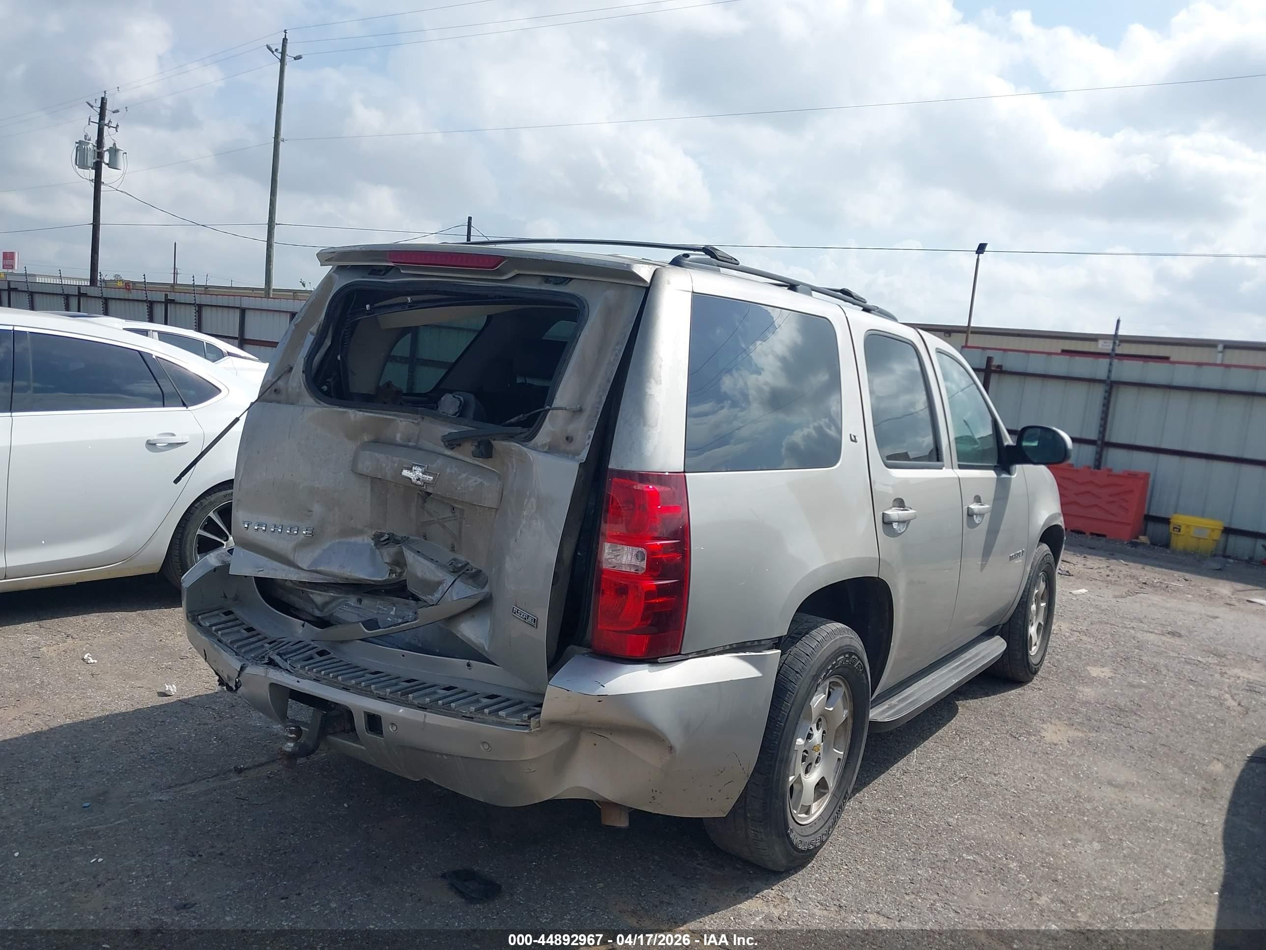 2009 Chevrolet Tahoe Lt1 Beige vin: 1GNFC23059R218945