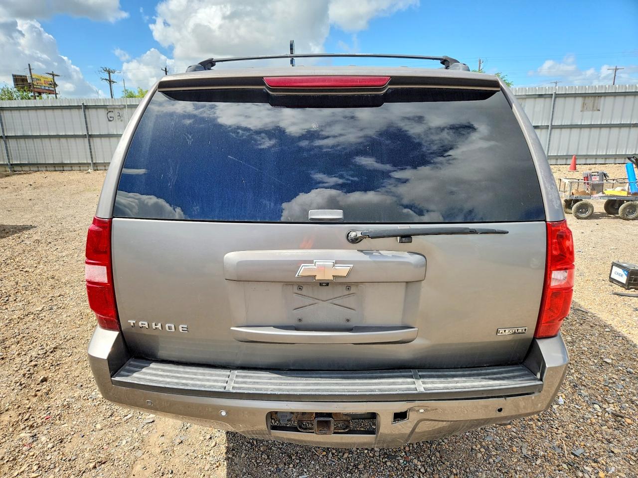 2009 Chevrolet Tahoe C1500 Lt Gray vin: 1GNFC23059R233638