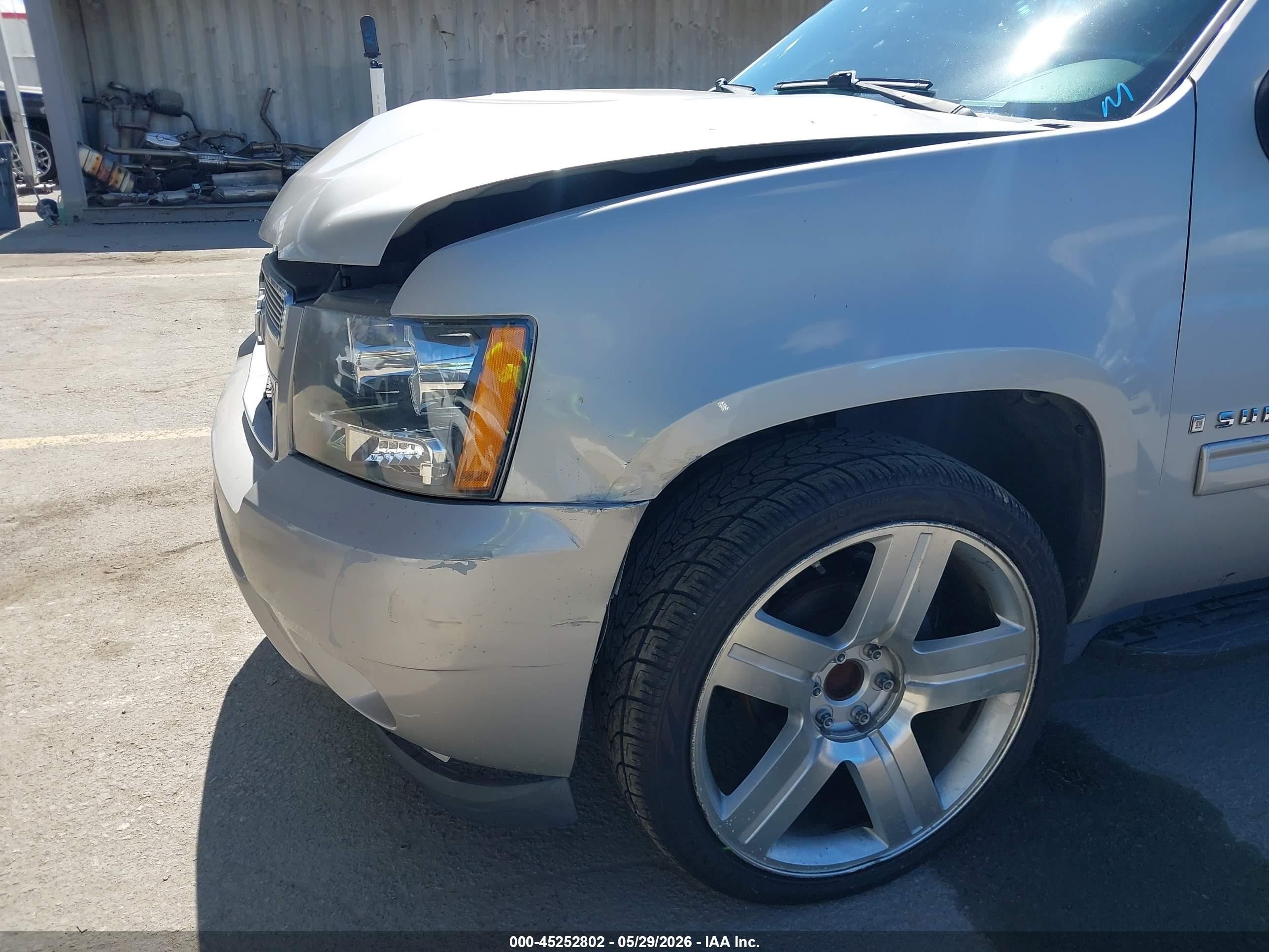 2009 Chevrolet Suburban 1500 Lt1 Champagne vin: 1GNFC26009R276943
