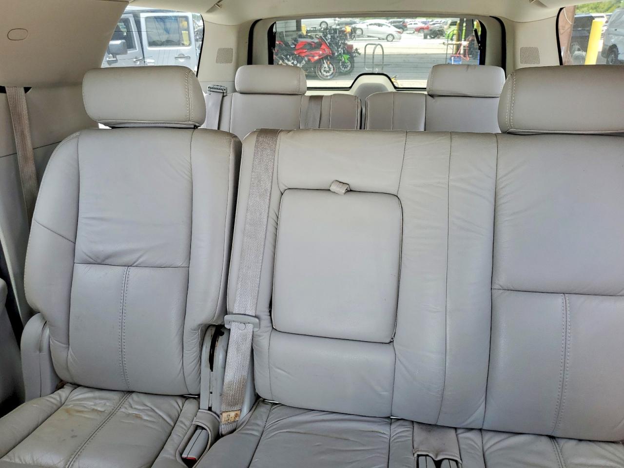 2009 Chevrolet Suburban C1500 Lt Tan vin: 1GNFC26029R265071