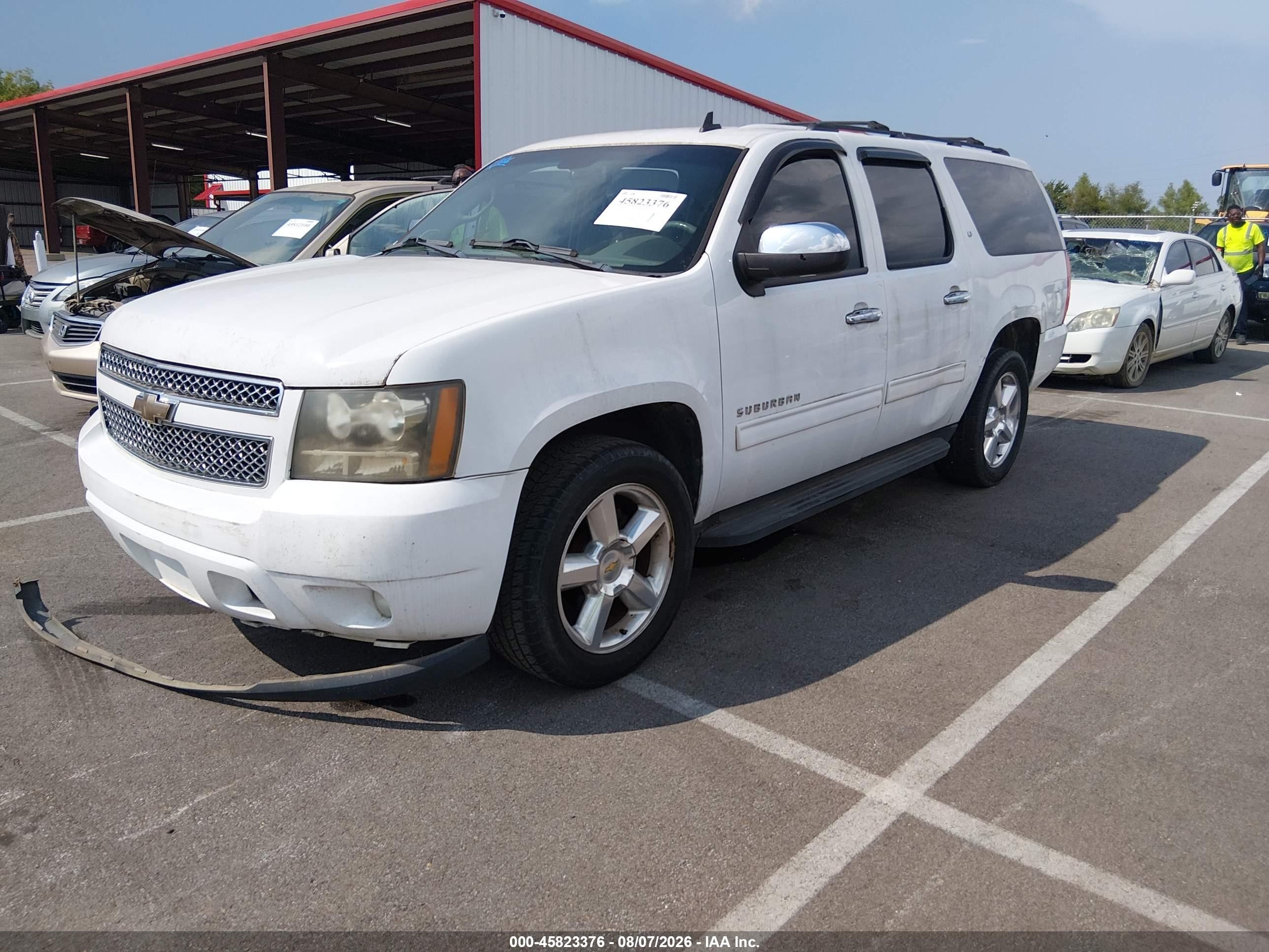2009 Chevrolet Suburban 1500 Lt2 White vin: 1GNFC26039R300698