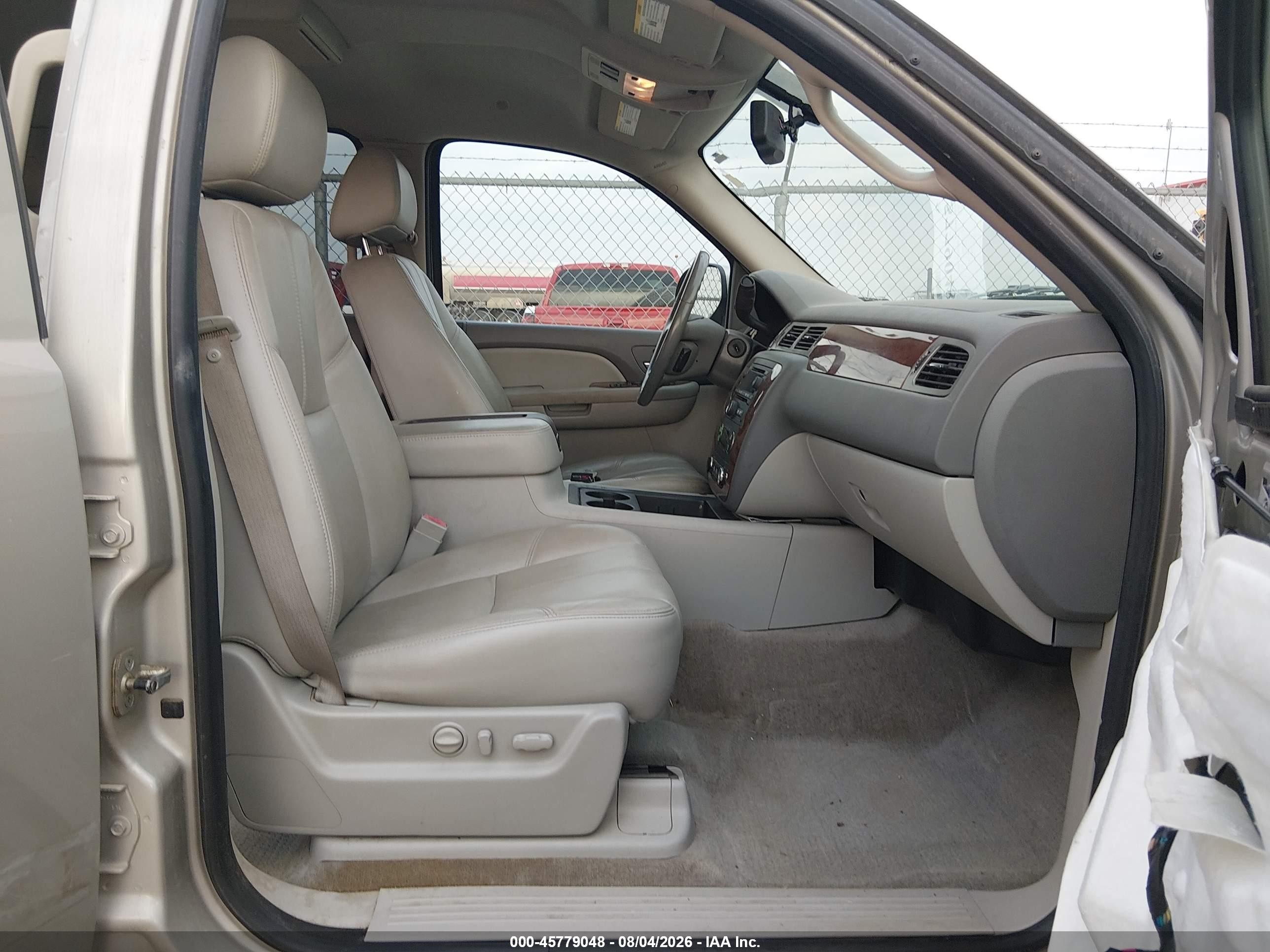 2009 Chevrolet Suburban 1500 Lt2 Gray vin: 1GNFC260X9R213736