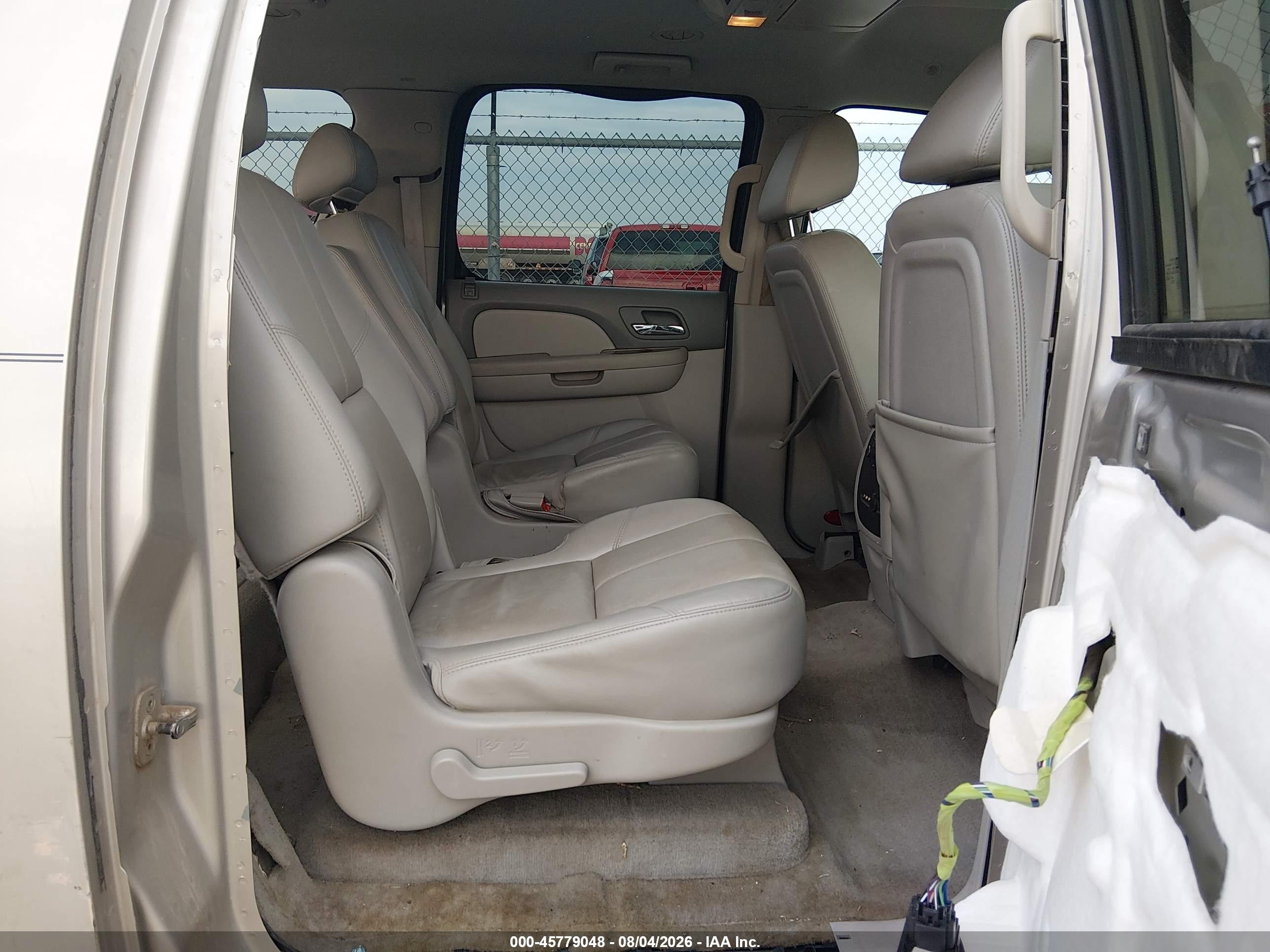 2009 Chevrolet Suburban 1500 Lt2 Gray vin: 1GNFC260X9R213736
