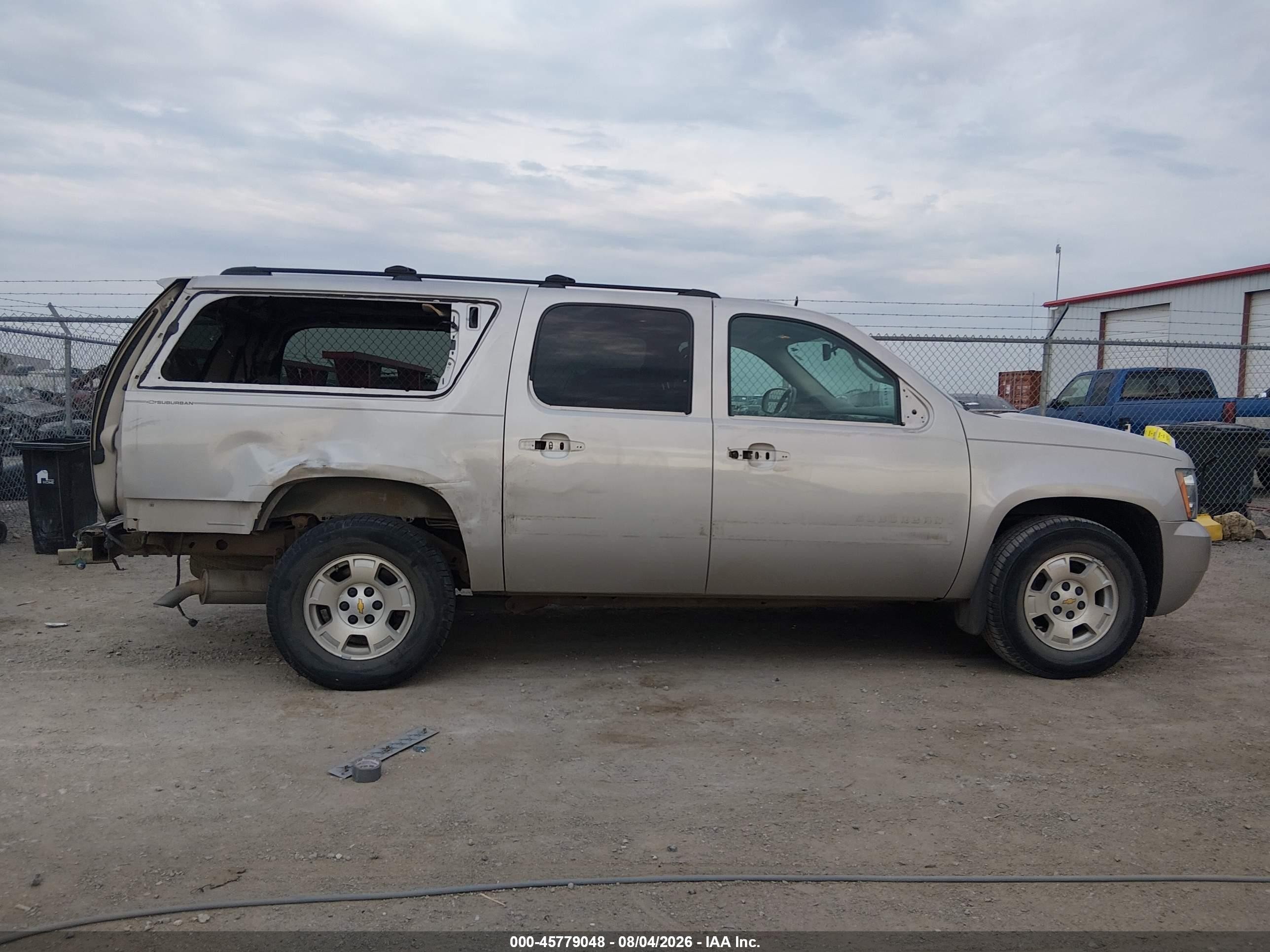 2009 Chevrolet Suburban 1500 Lt2 Gray vin: 1GNFC260X9R213736