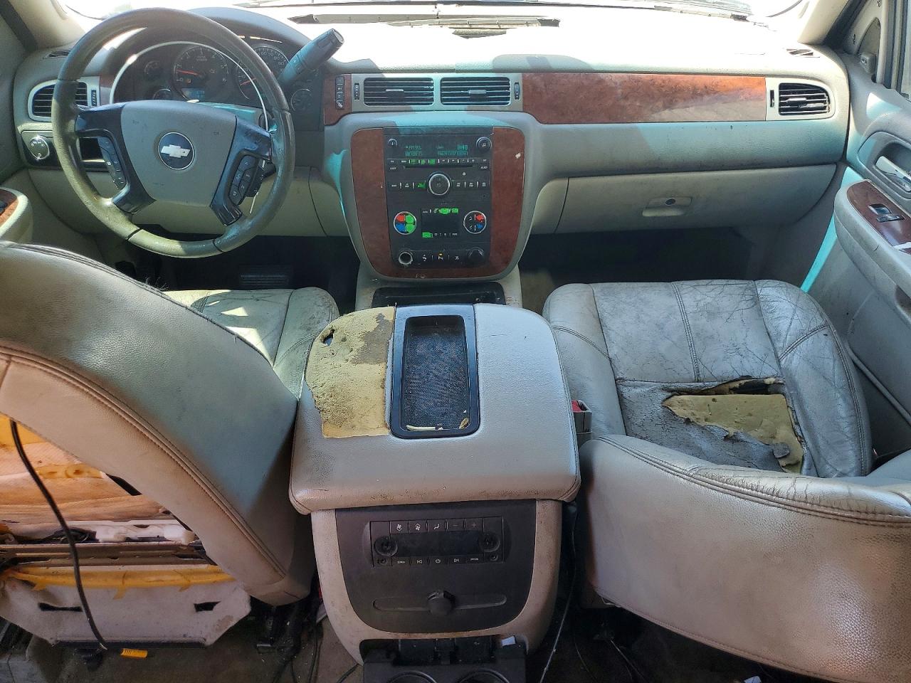 2009 Chevrolet Suburban C1500 Lt Tan vin: 1GNFC26J29J105876