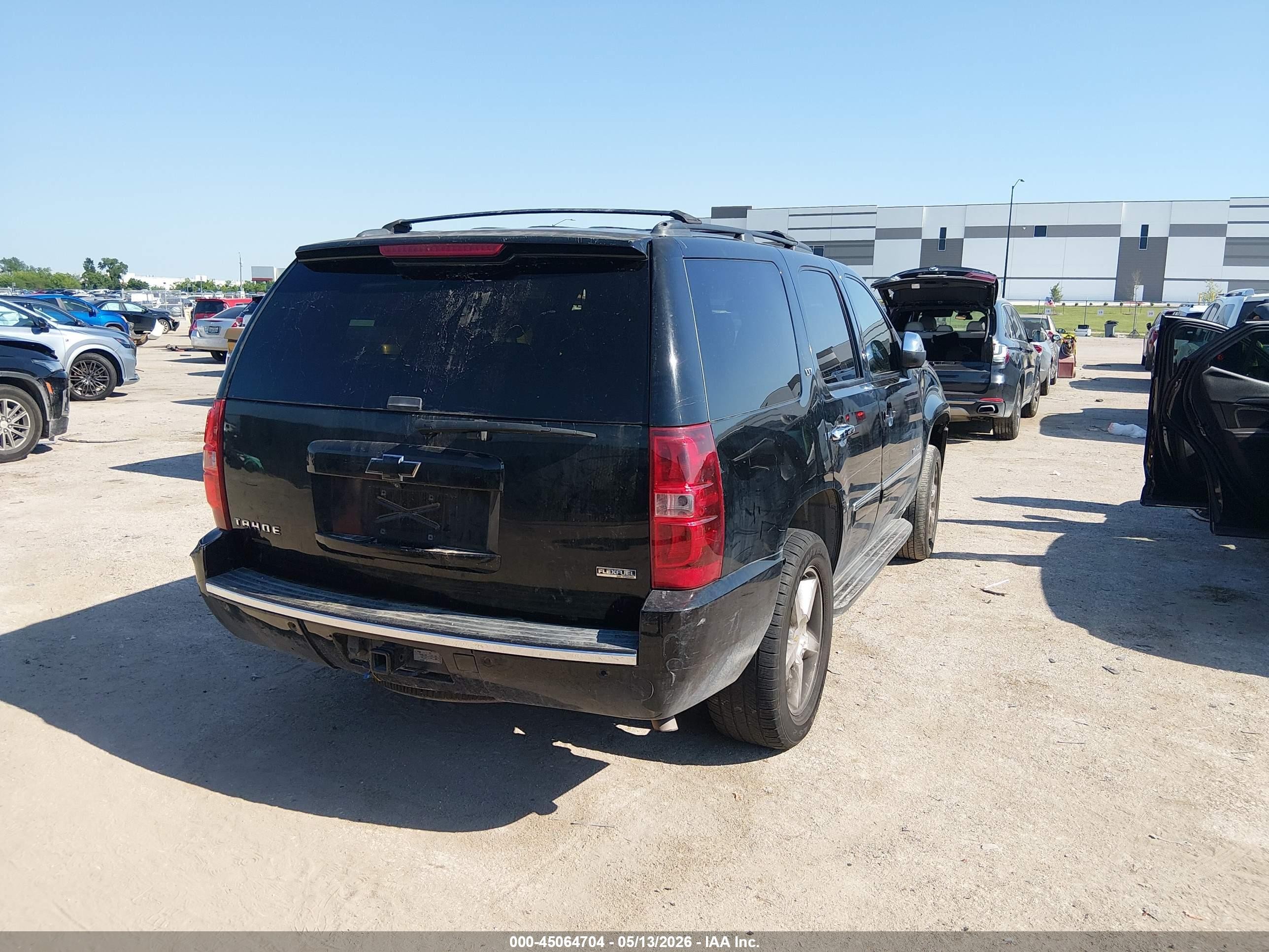 2009 Chevrolet Tahoe Ltz Black vin: 1GNFC33049R252736