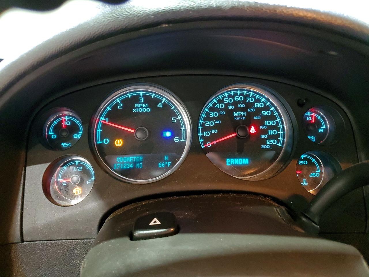 2009 Chevrolet Tahoe C1500 Ltz White vin: 1GNFC33059R276933