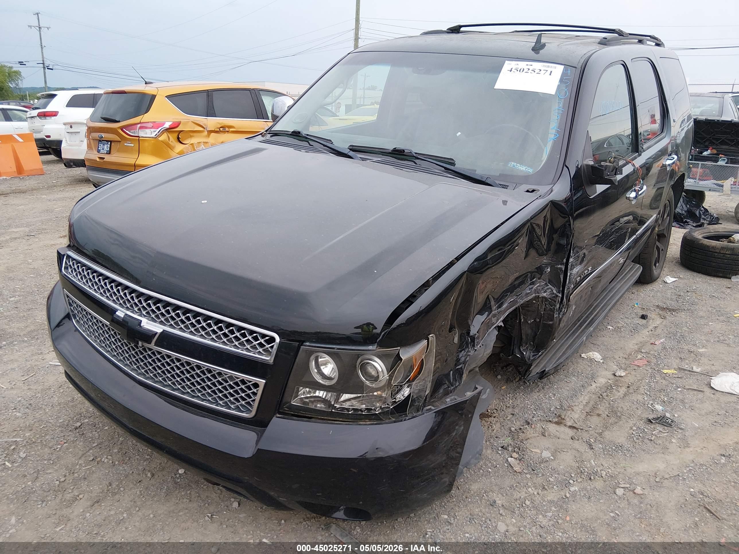 2009 Chevrolet Tahoe Ltz Black vin: 1GNFC33069R186772
