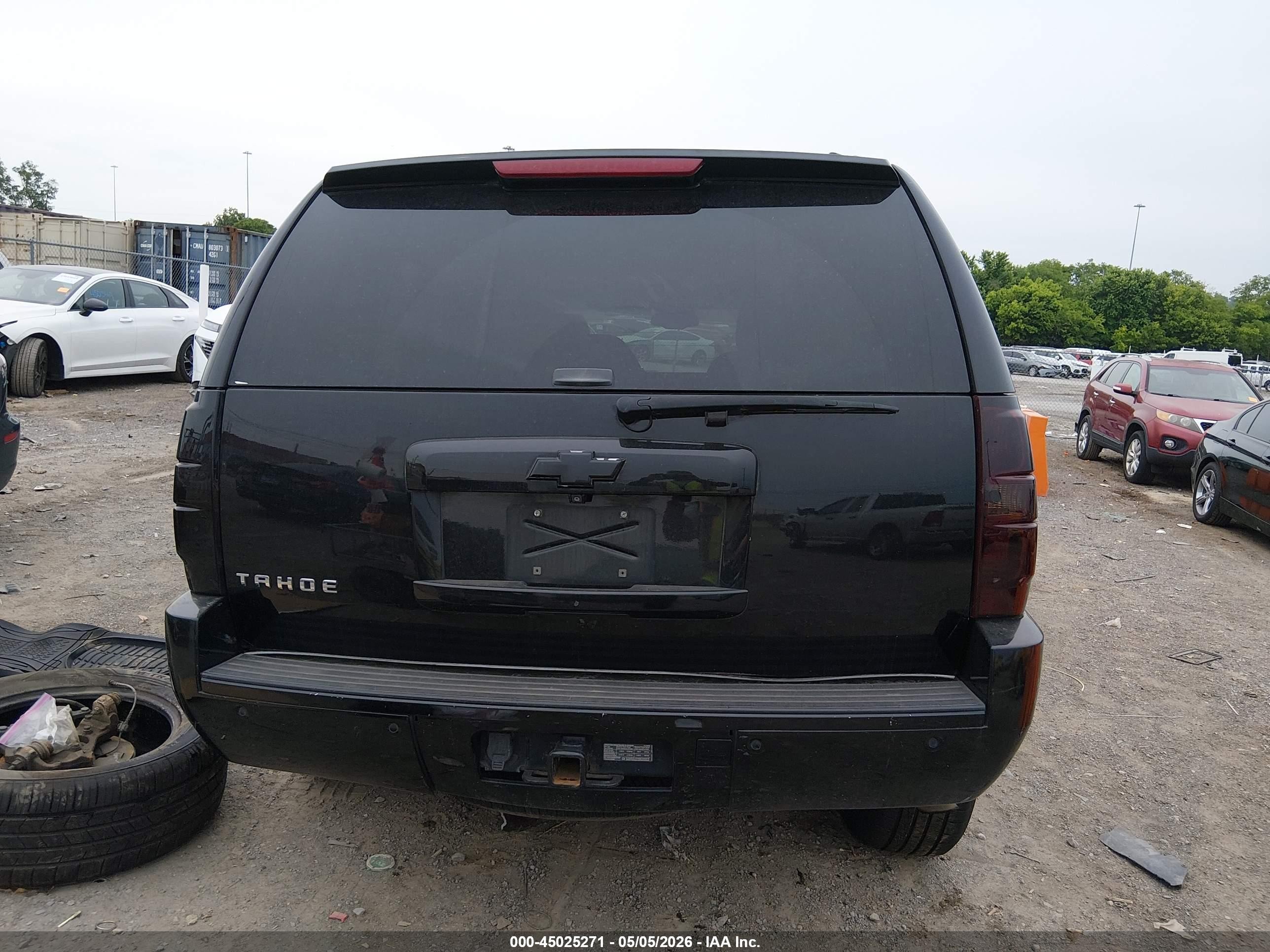 2009 Chevrolet Tahoe Ltz Black vin: 1GNFC33069R186772