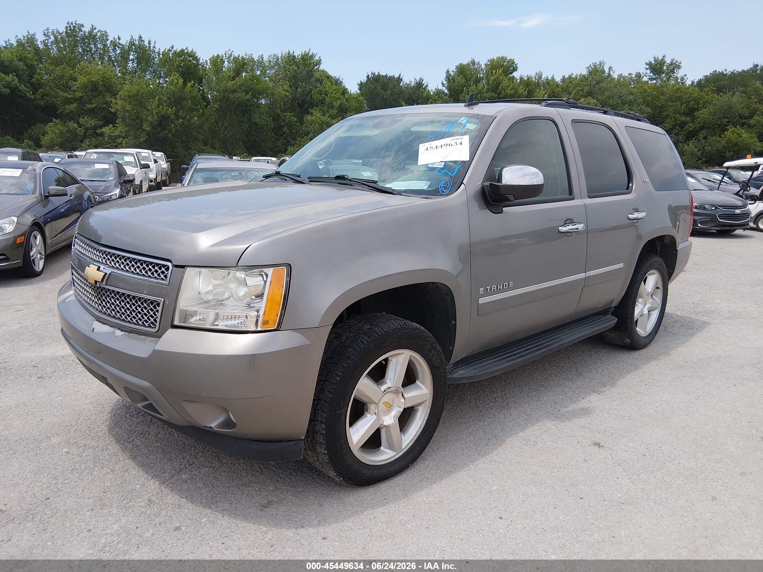2009 Chevrolet Tahoe Ltz Brown vin: 1GNFC33089R172890
