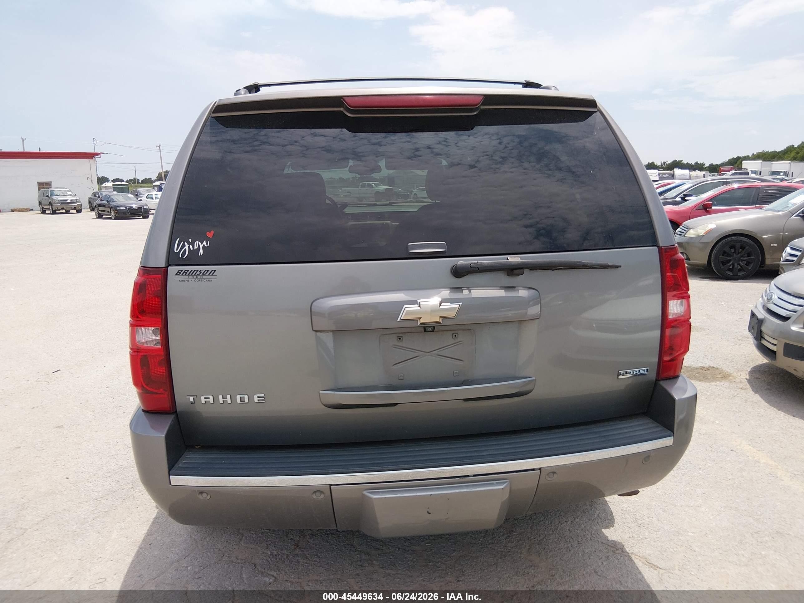 2009 Chevrolet Tahoe Ltz Brown vin: 1GNFC33089R172890