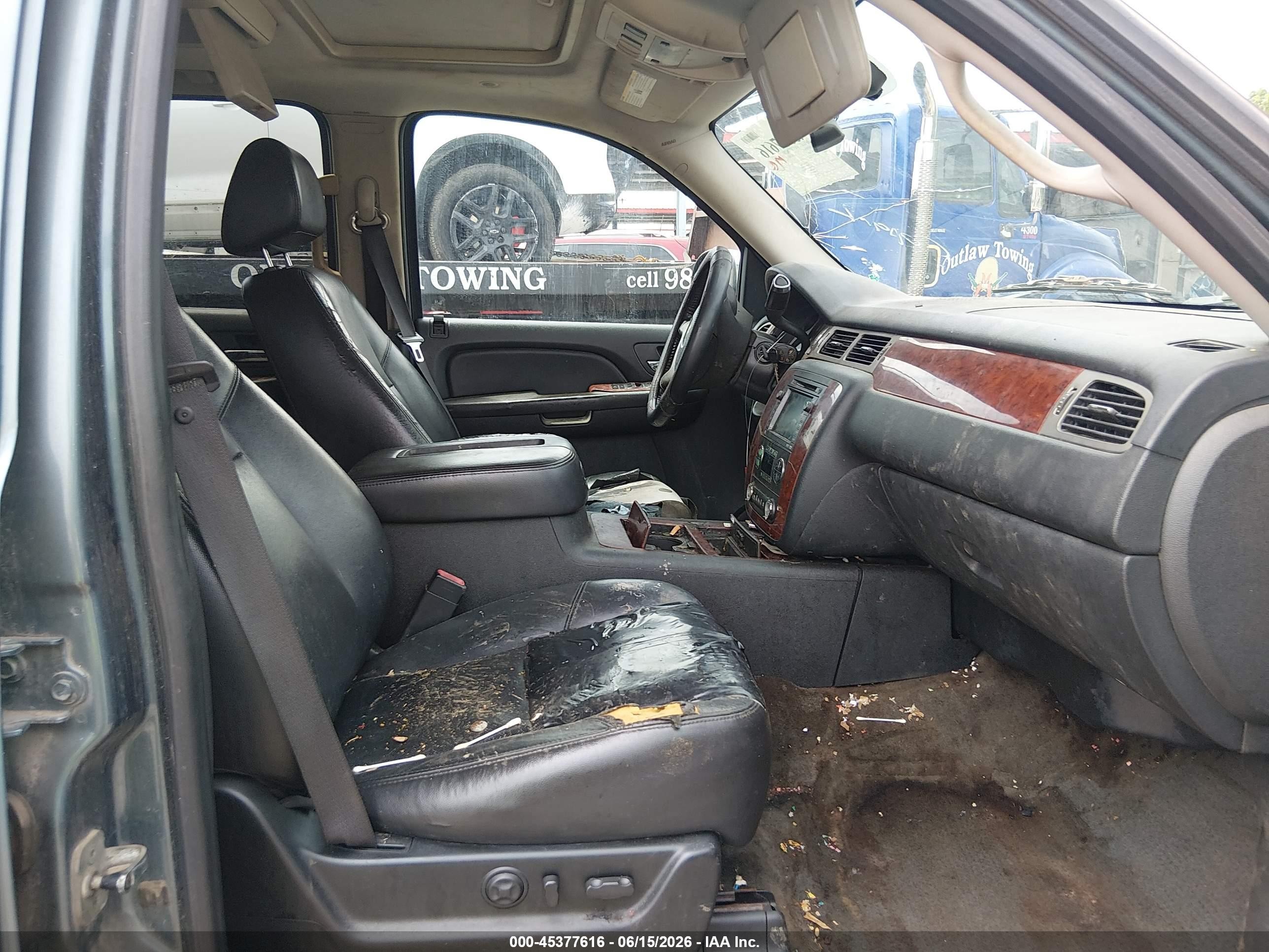 2009 Chevrolet Tahoe Ltz Синий vin: 1GNFC33J59R176419