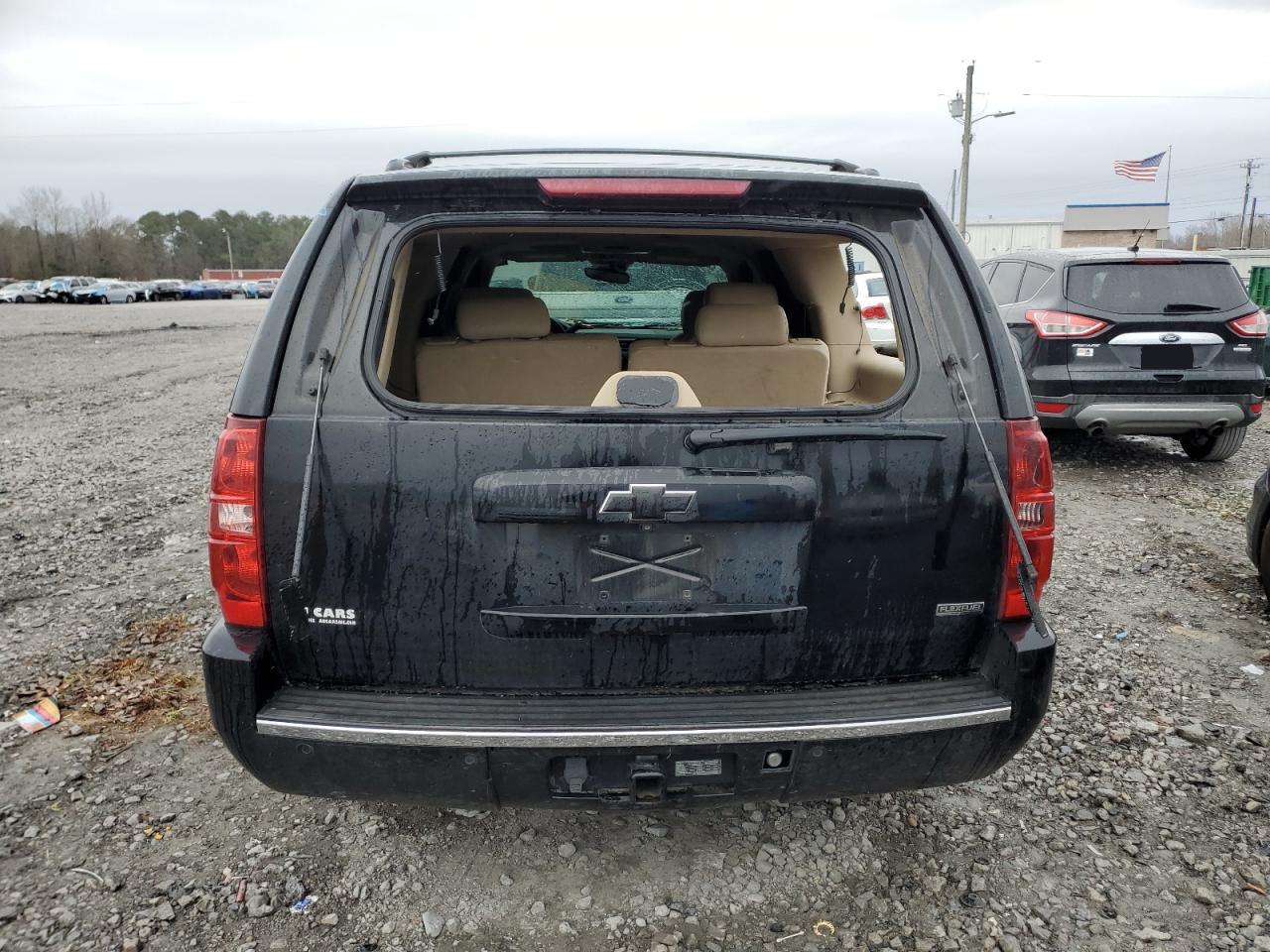 2009 Chevrolet Suburban C1500 Ltz Черный vin: 1GNFC36019R276892