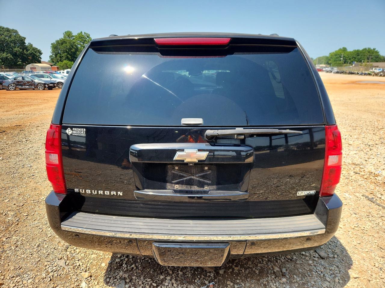 2009 Chevrolet Suburban C1500 Ltz Черный vin: 1GNFC36049J125172