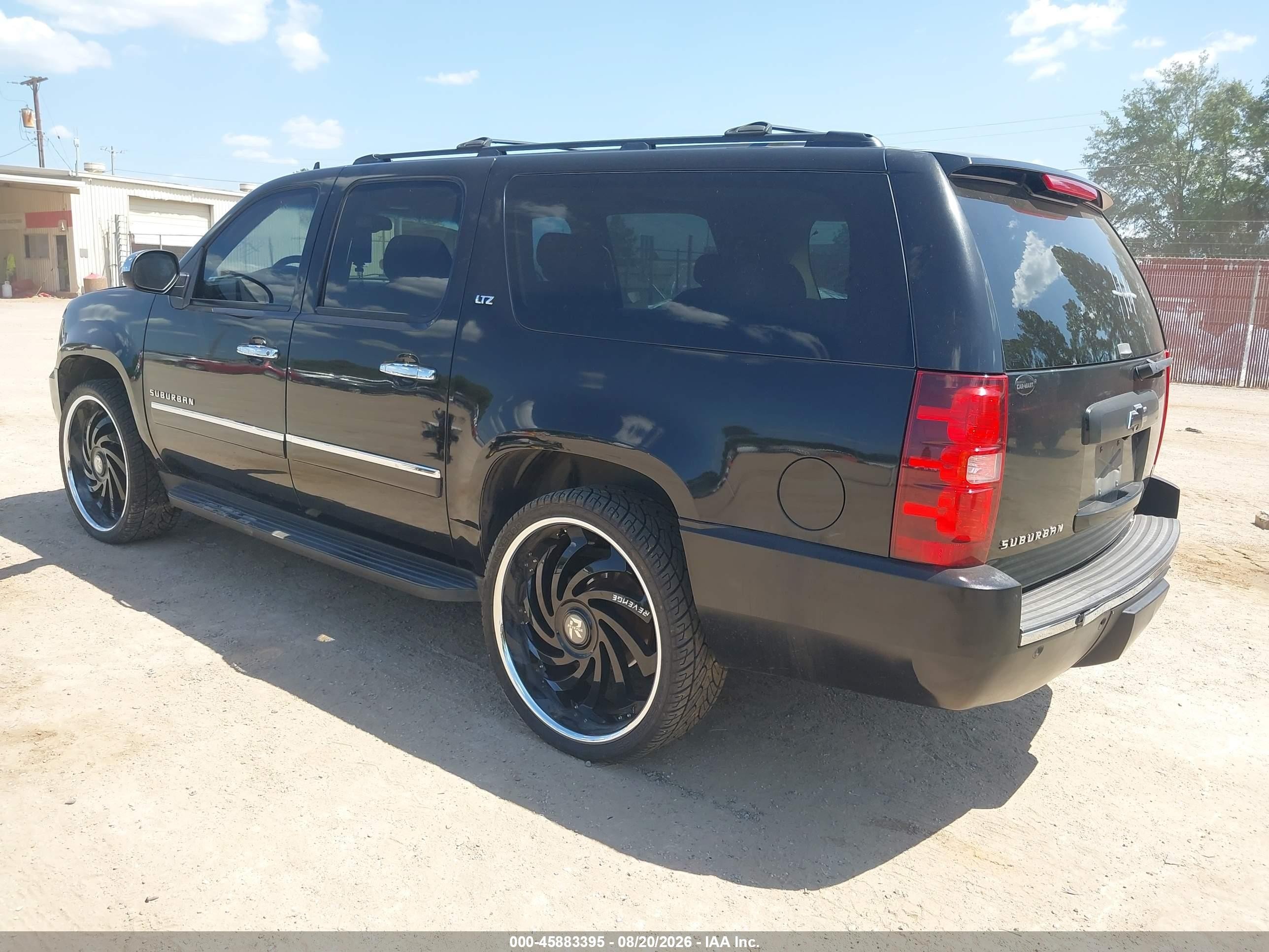 2009 Chevrolet Suburban 1500 Ltz Black vin: 1GNFC36089R299778