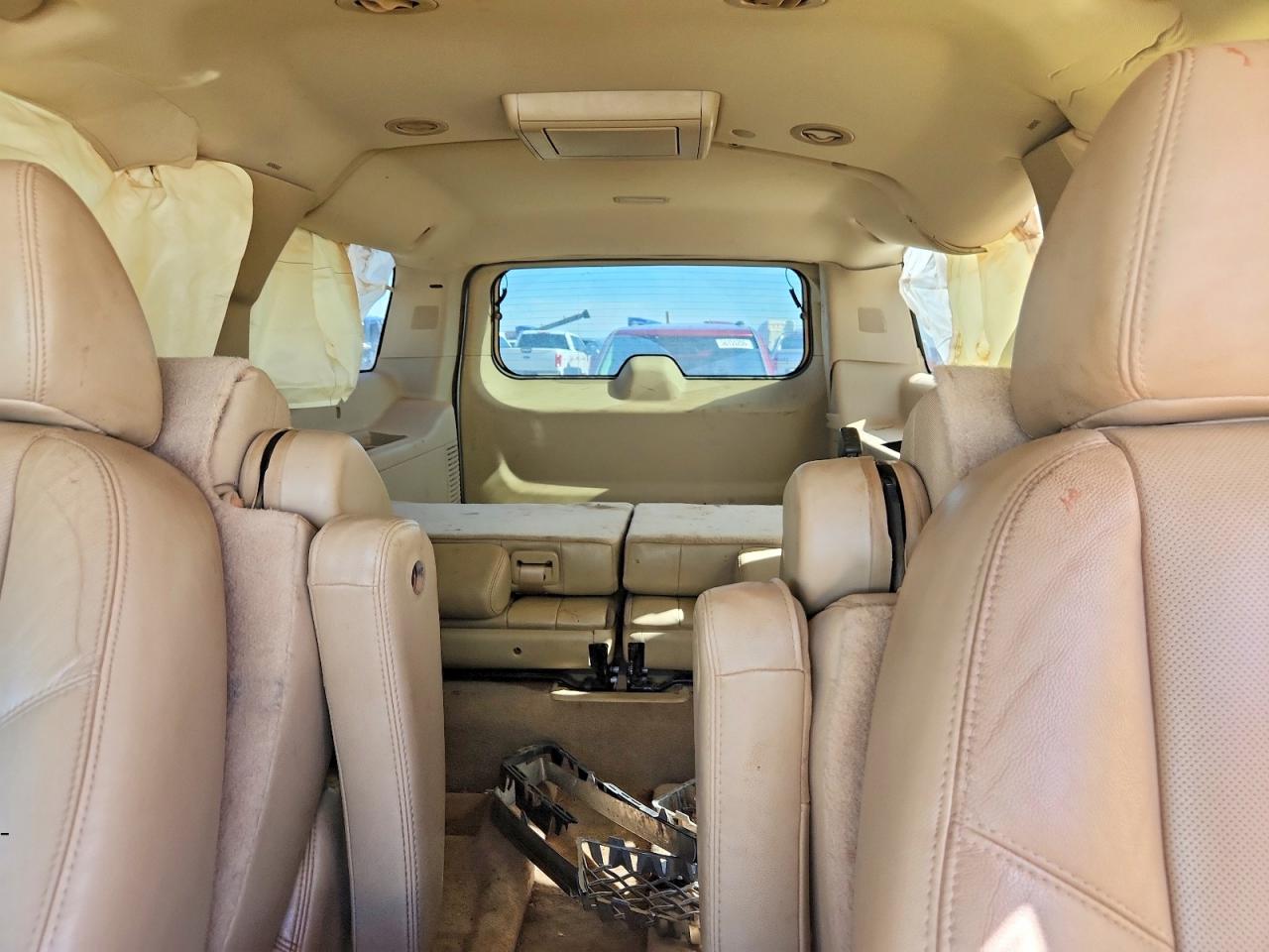 2009 Chevrolet Suburban C1500 Ltz Cream vin: 1GNFC36J19R184044
