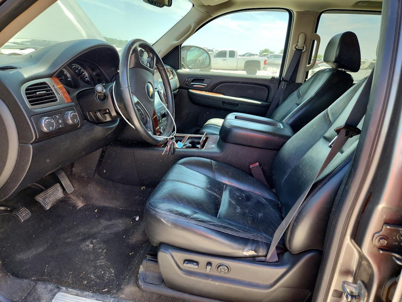 2007 Chevrolet Tahoe K1500 Gray vin: 1GNFK13007J259833