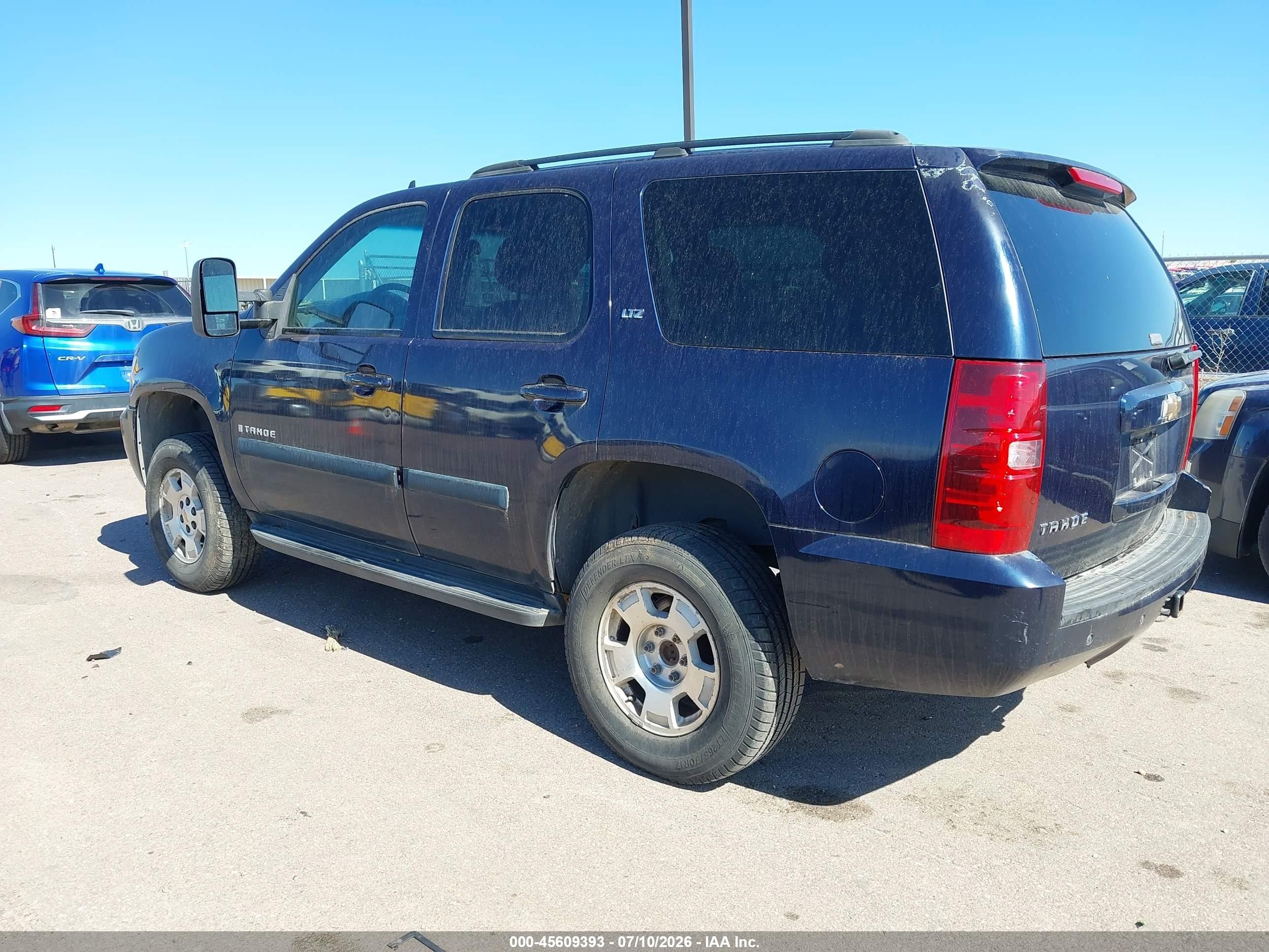 2007 Chevrolet Tahoe Ltz Dark Blue vin: 1GNFK13007R157255