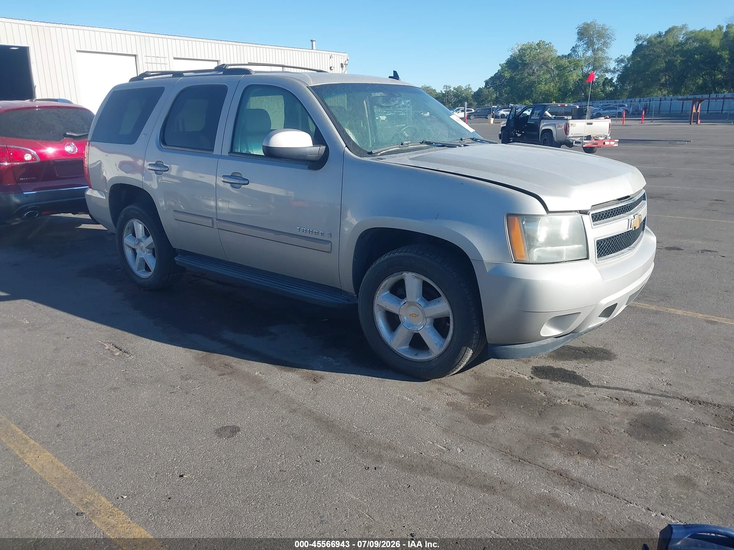 2007 Chevrolet Tahoe K1500 Silver vin: 1GNFK13007R2305  