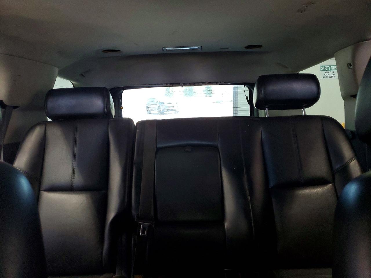 2007 Chevrolet Tahoe K1500 Gray vin: 1GNFK13007R236960