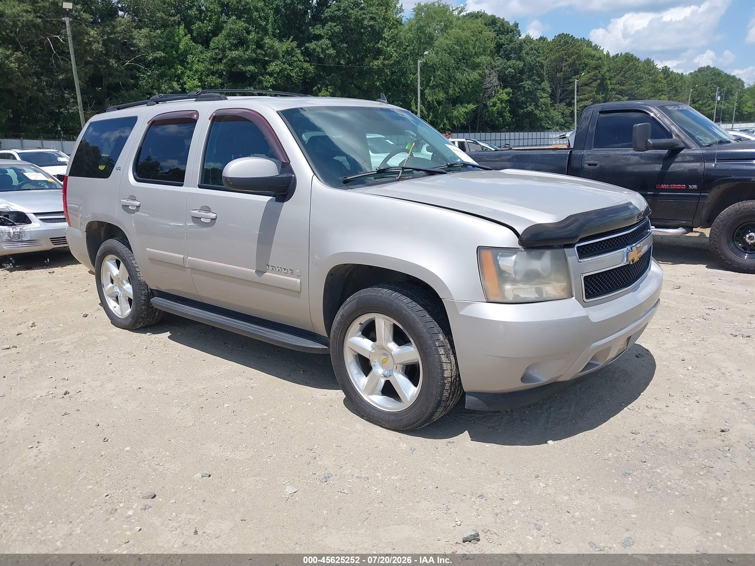 2007 Chevrolet Tahoe Ltz Tan vin: 1GNFK13007R260031
