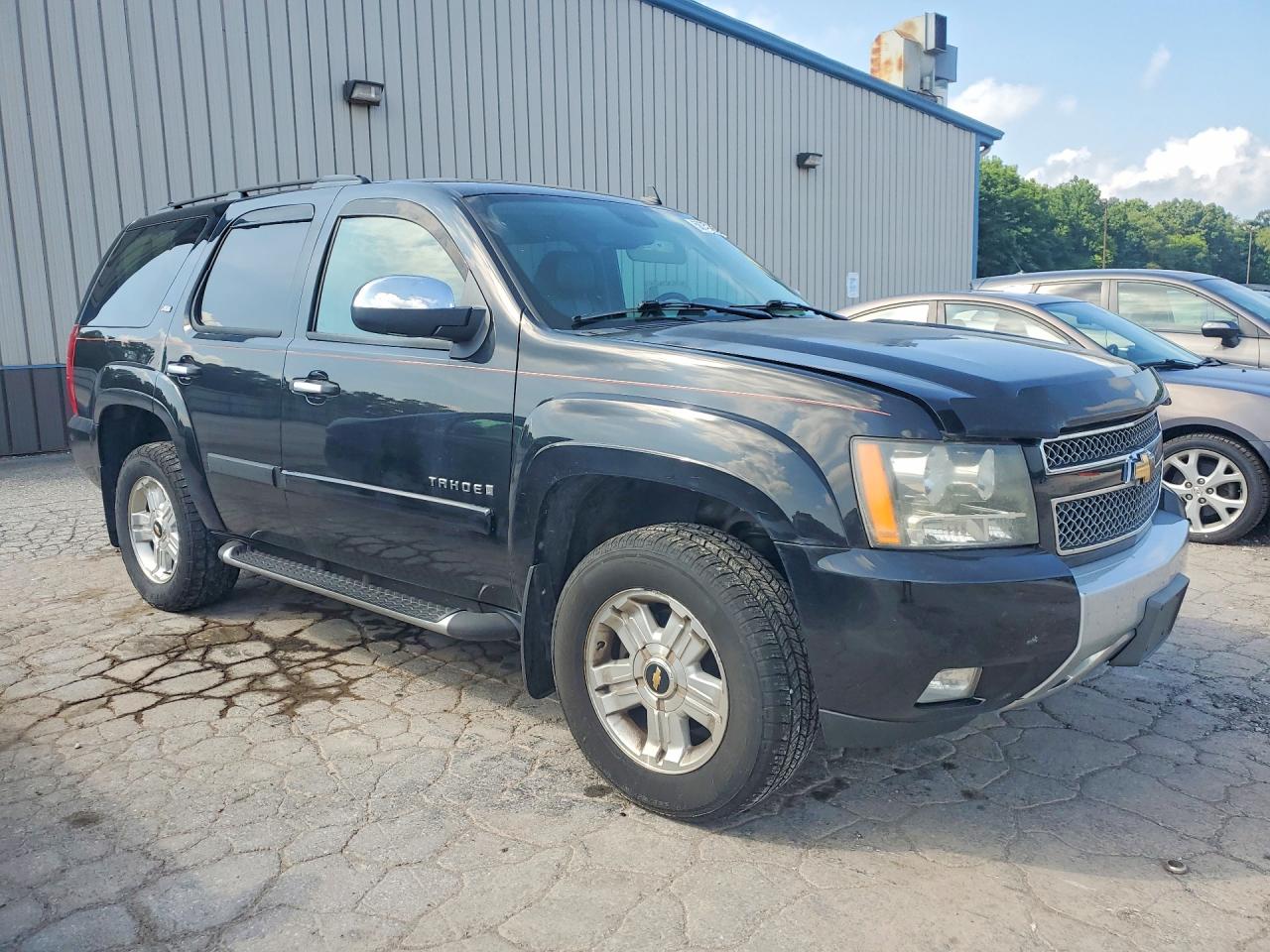 2008 Chevrolet Tahoe K1500 Black vin: 1GNFK13008R166152