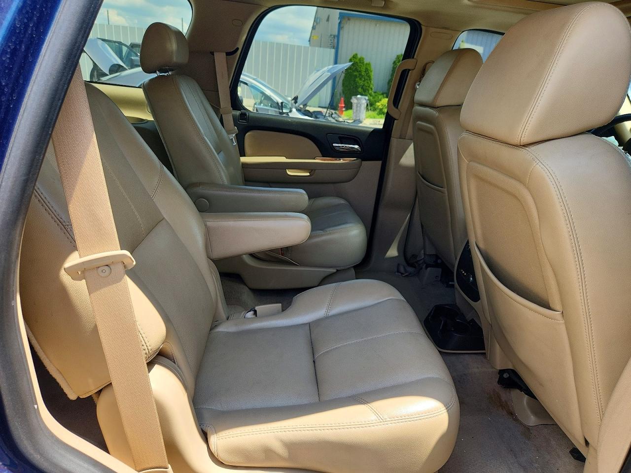 2007 Chevrolet Tahoe K1500 Blue vin: 1GNFK13017J270372