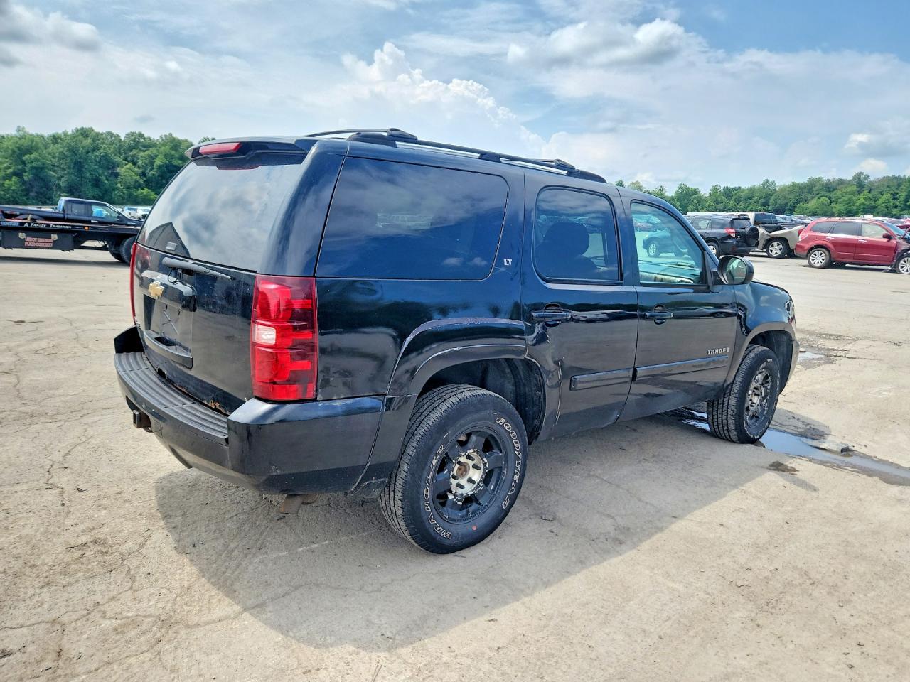 2007 Chevrolet Tahoe K1500 Black vin: 1GNFK13017R195206