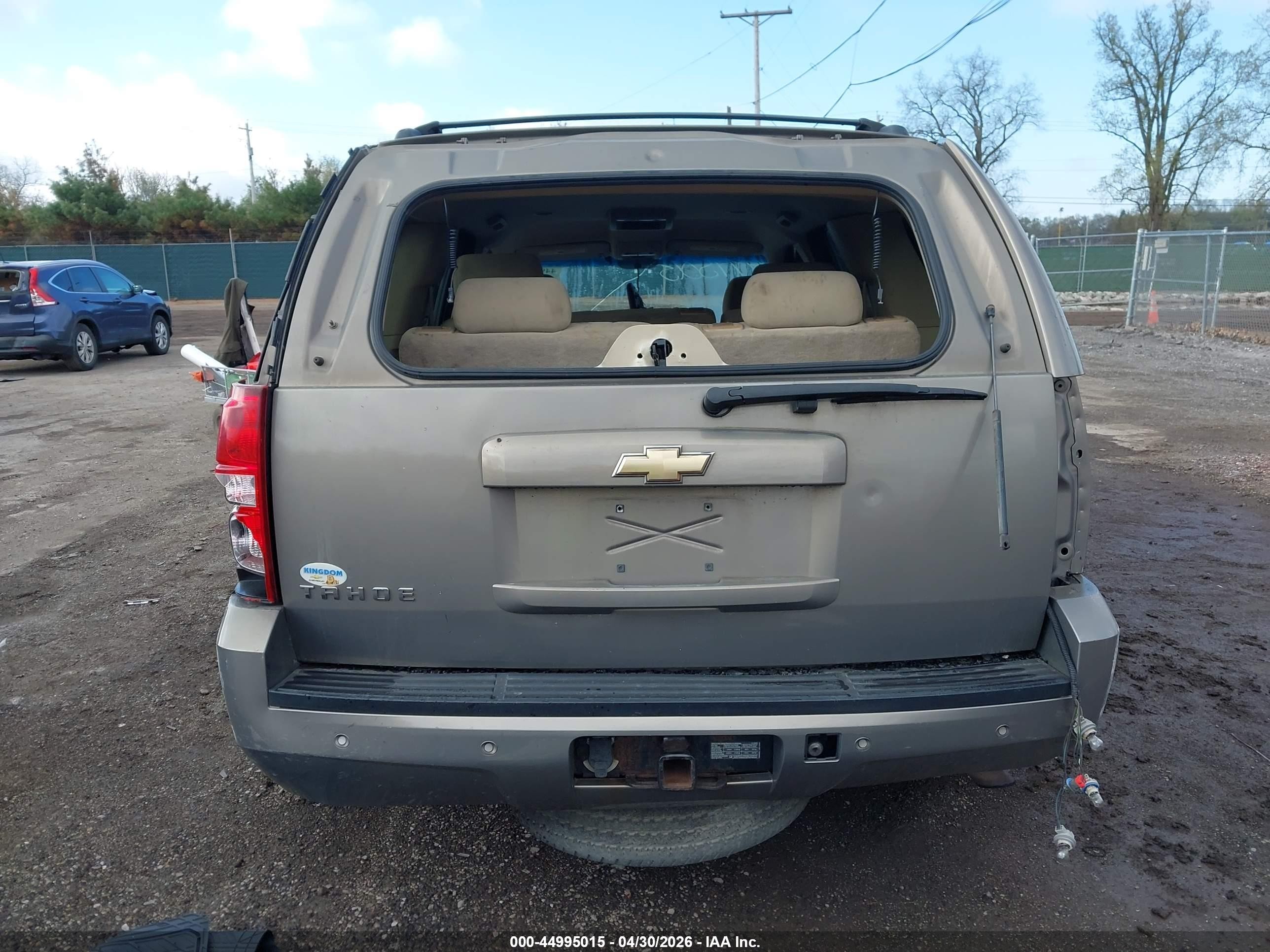2007 Chevrolet Tahoe Ls Pewter vin: 1GNFK13027J126362
