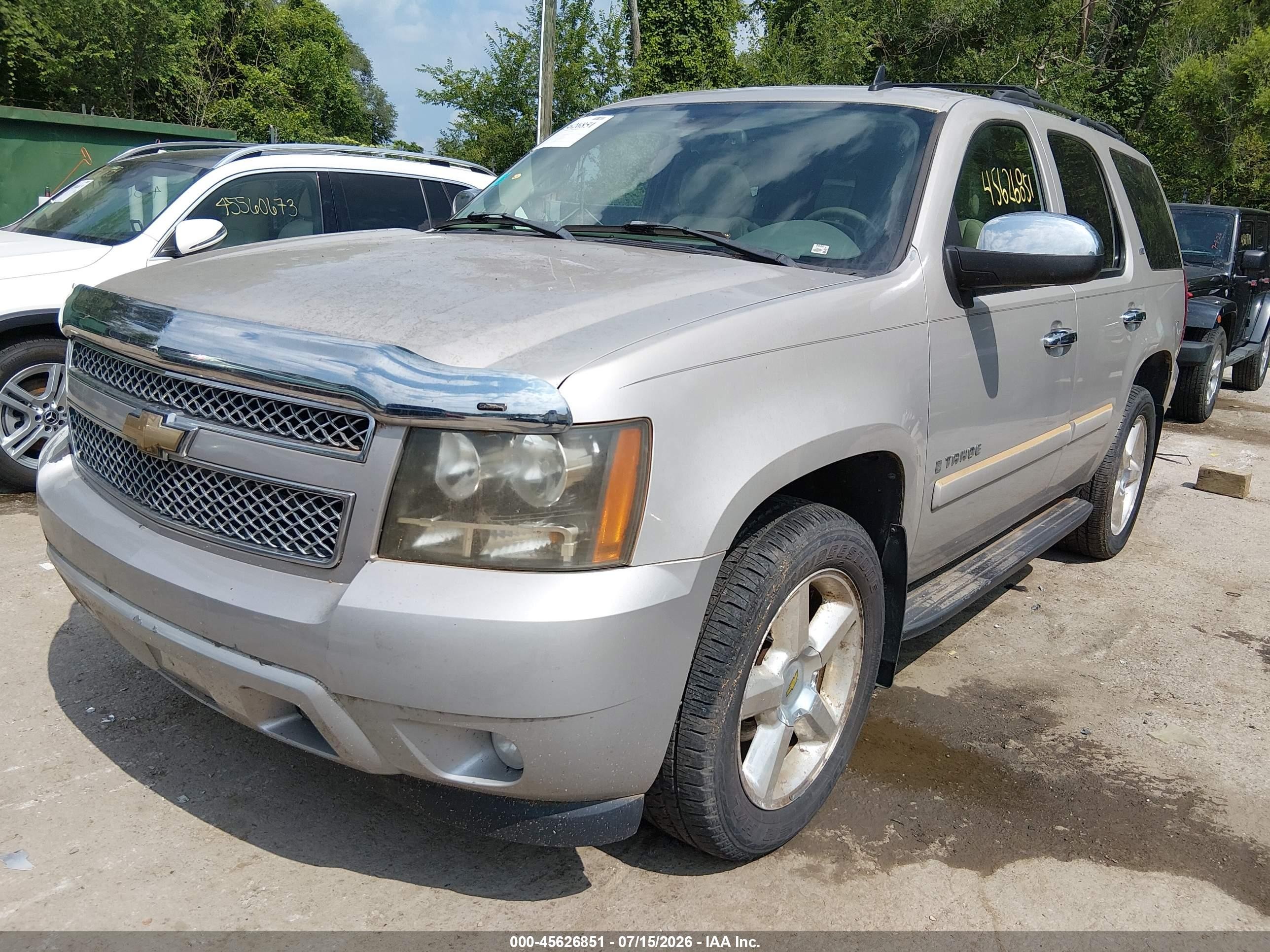 2007 Chevrolet Tahoe Ltz Silver vin: 1GNFK13027J386938