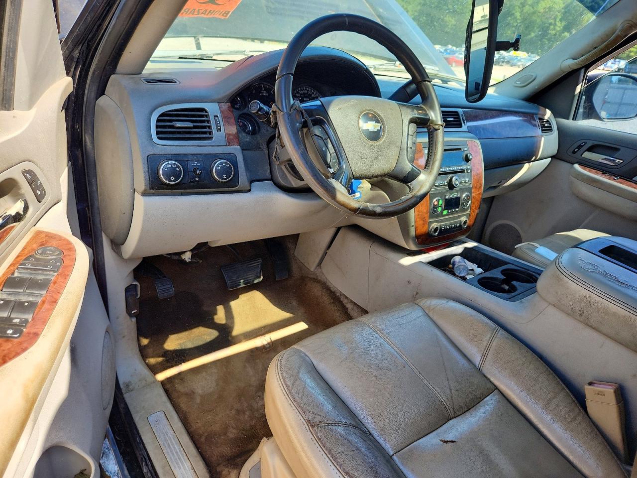 2007 Chevrolet Tahoe K1500 Black vin: 1GNFK13027R155250