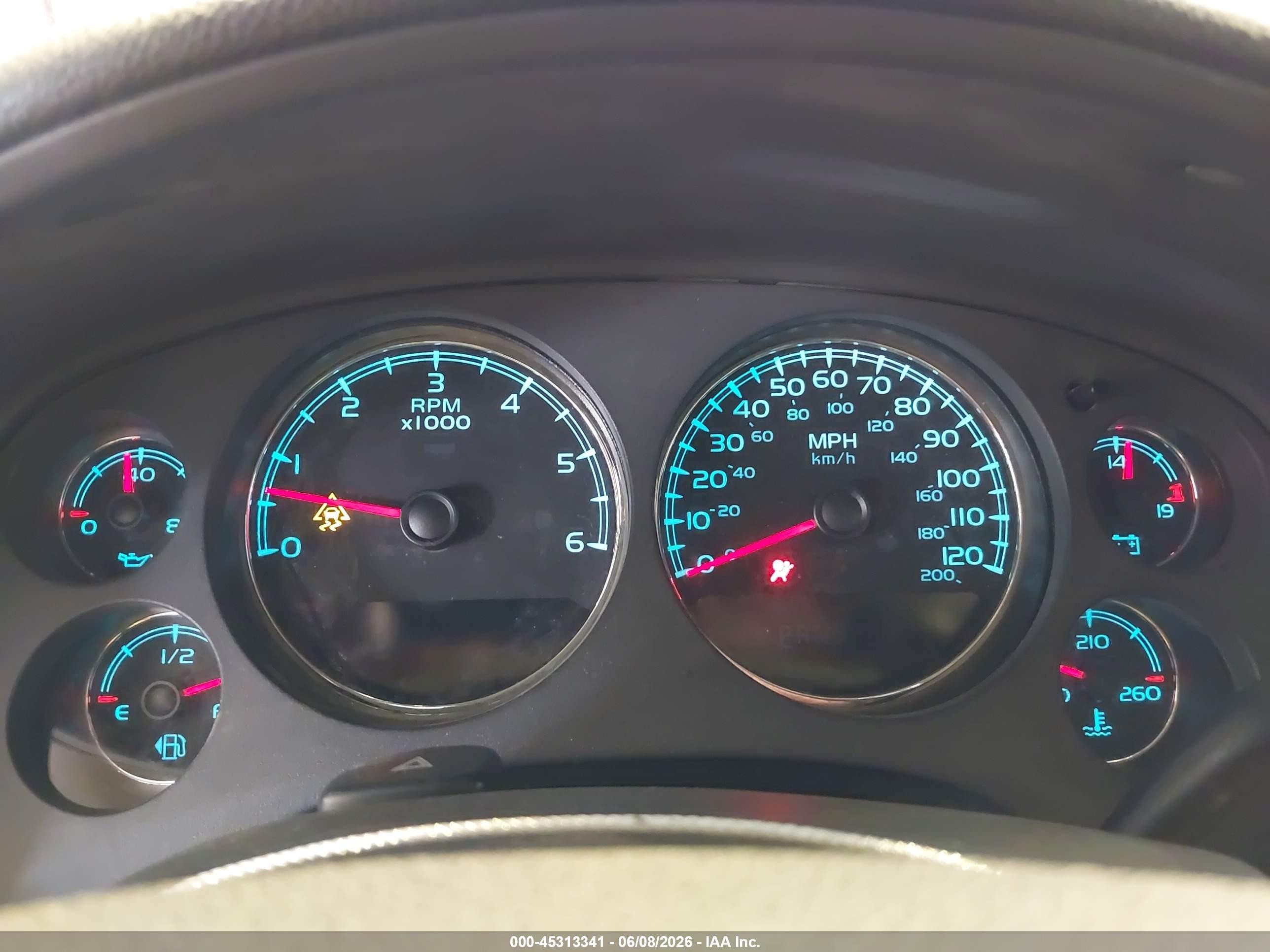 2007 Chevrolet Tahoe Lt Серый vin: 1GNFK13027R181878