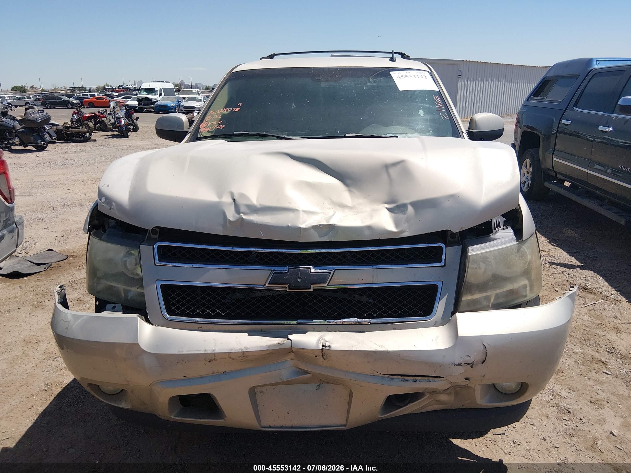 2007 Chevrolet Tahoe Lt Gold vin: 1GNFK13027R334498