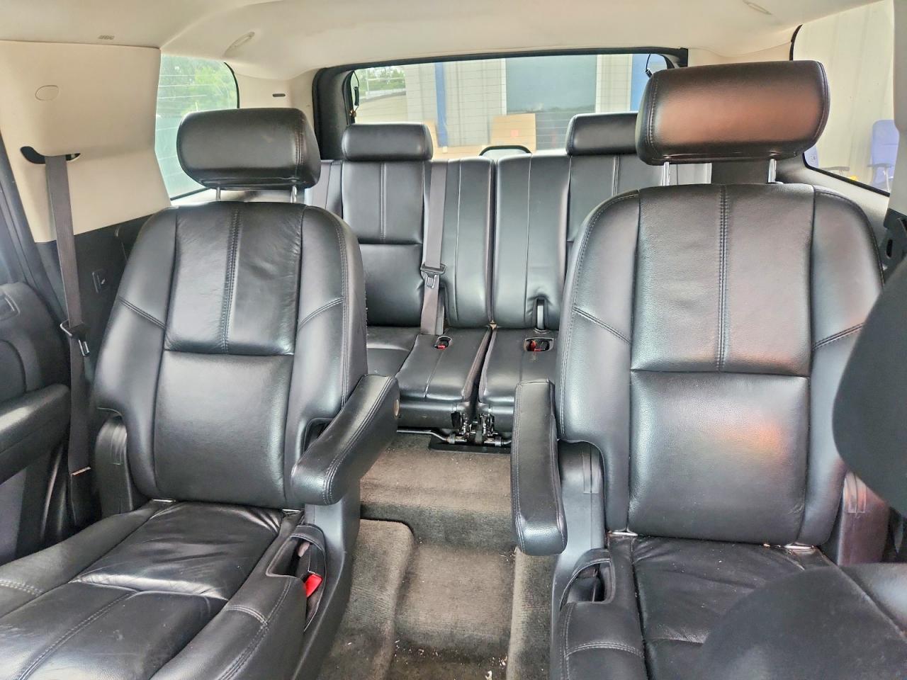 2007 Chevrolet Tahoe K1500 Черный vin: 1GNFK13027R384477