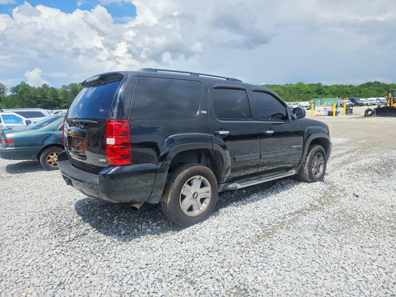 2007 Chevrolet Tahoe K1500 Черный vin: 1GNFK13027R384477