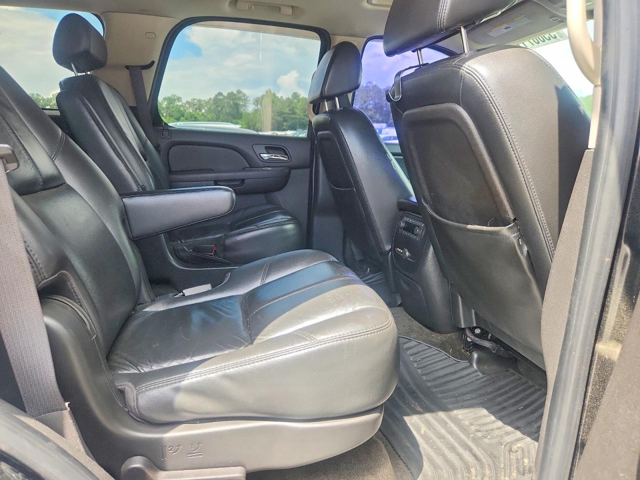 2007 Chevrolet Tahoe K1500 Черный vin: 1GNFK13027R384477